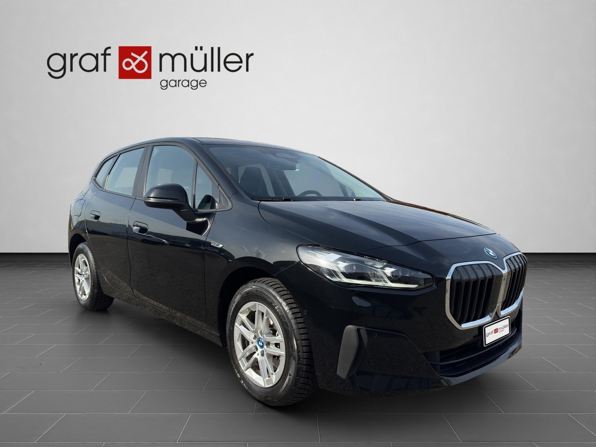 BMW 225e xDrive Active Tourer-image-17