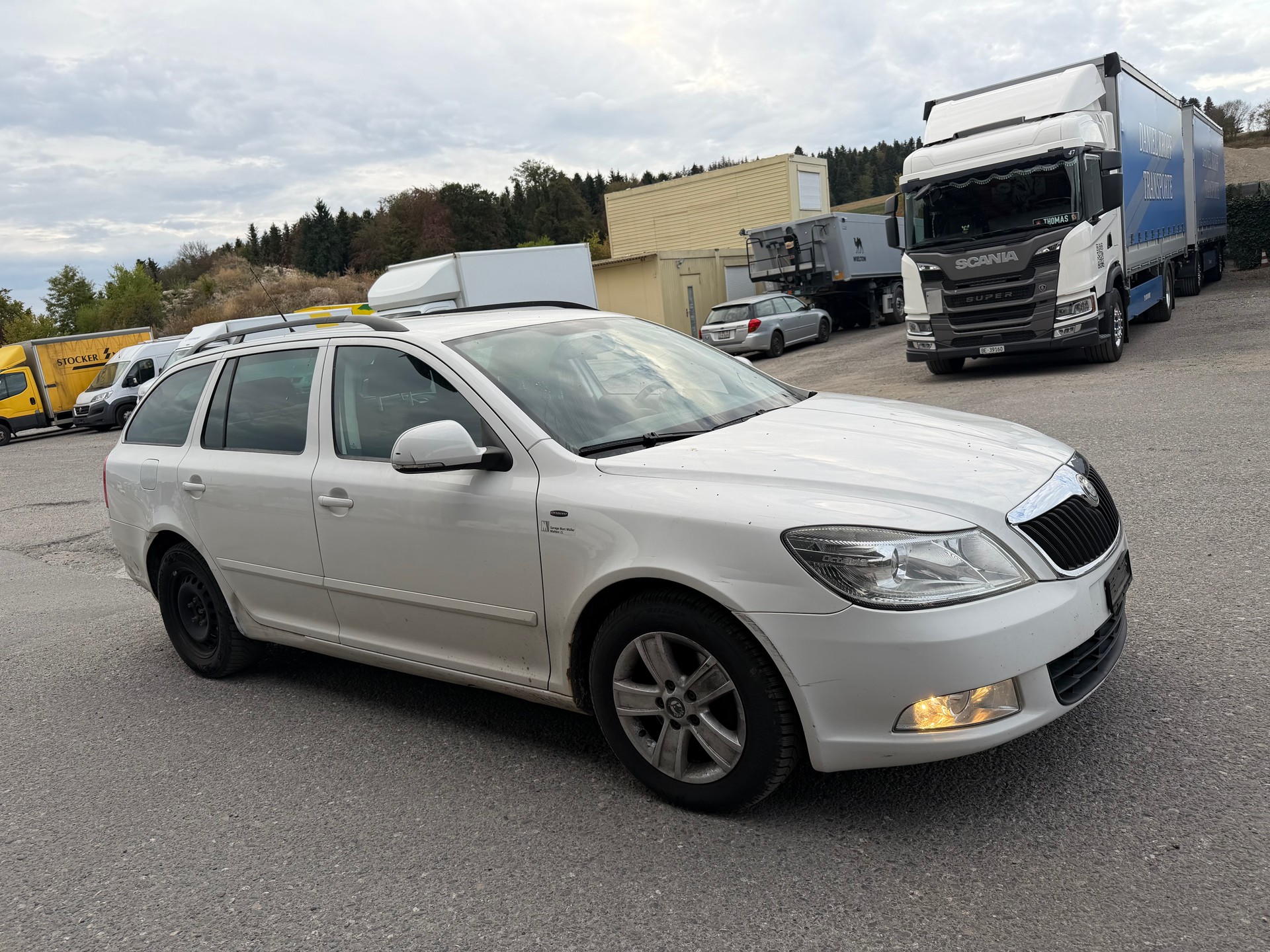 SKODA Octavia Combi 1.8 TSI Swiss Adventure 4x4-image-2