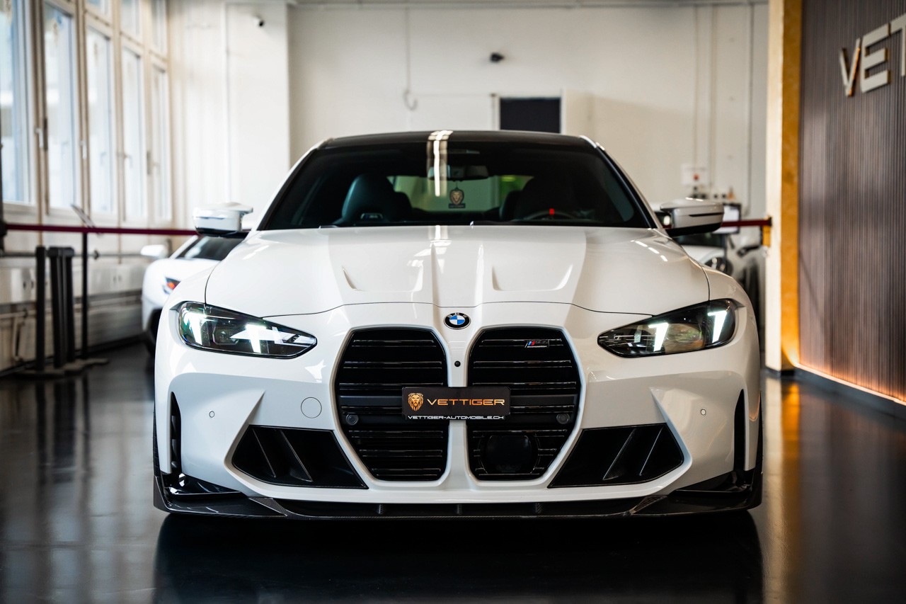 BMW M4 Coupé Competition-showroom-element-1