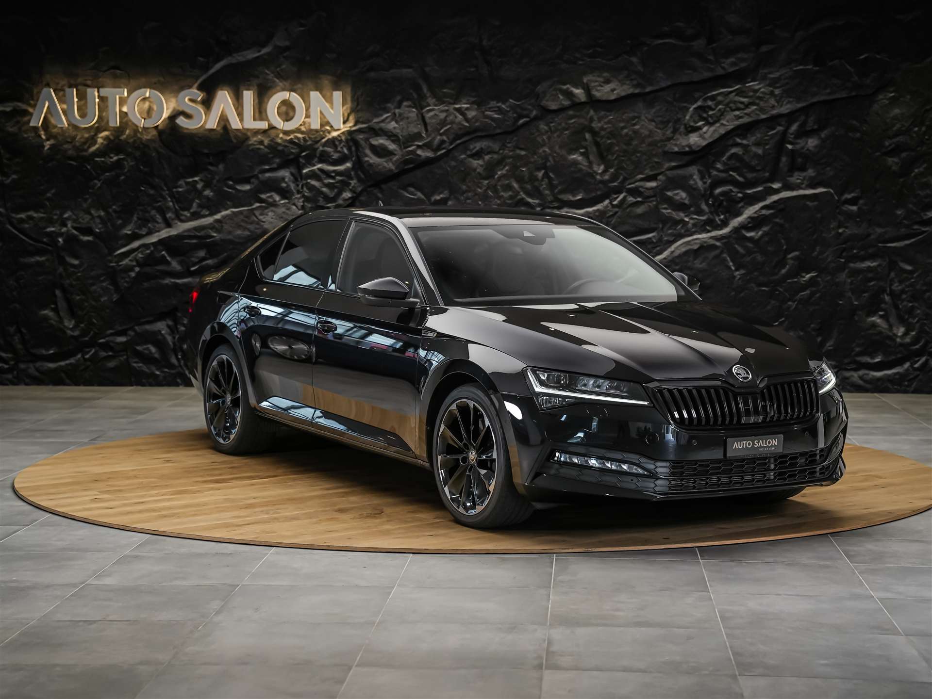 SKODA Superb Limousine 2.0 TSI SportLine 4x4 DSG *Standheizung*CANTON Soundsystem*Lenkradheizung*-image-6