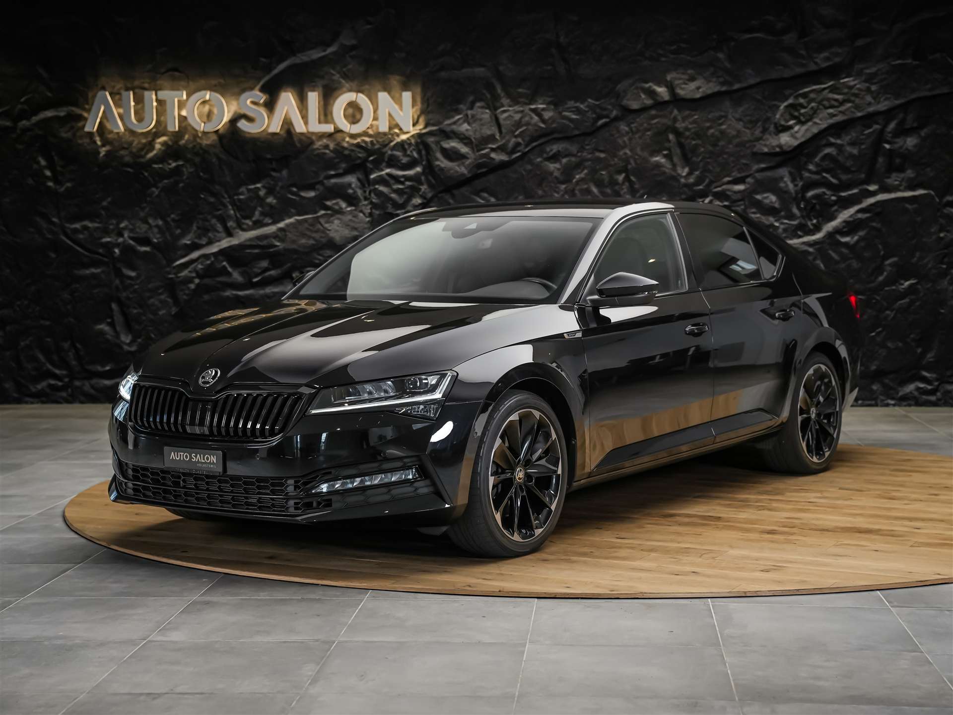 SKODA Superb Limousine 2.0 TSI SportLine 4x4 DSG *Standheizung*CANTON Soundsystem*Lenkradheizung*