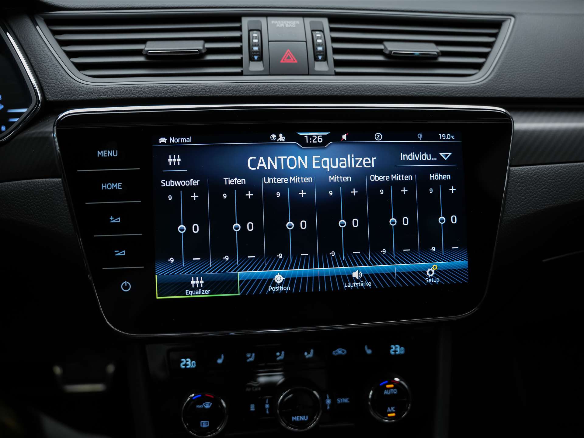 SKODA Superb Limousine 2.0 TSI SportLine 4x4 DSG *Standheizung*CANTON Soundsystem*Lenkradheizung*-image-35