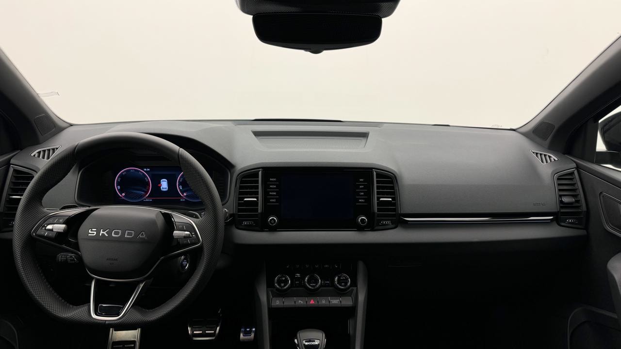 SKODA Karoq 1.5 TSI SportLine DSG-image-5