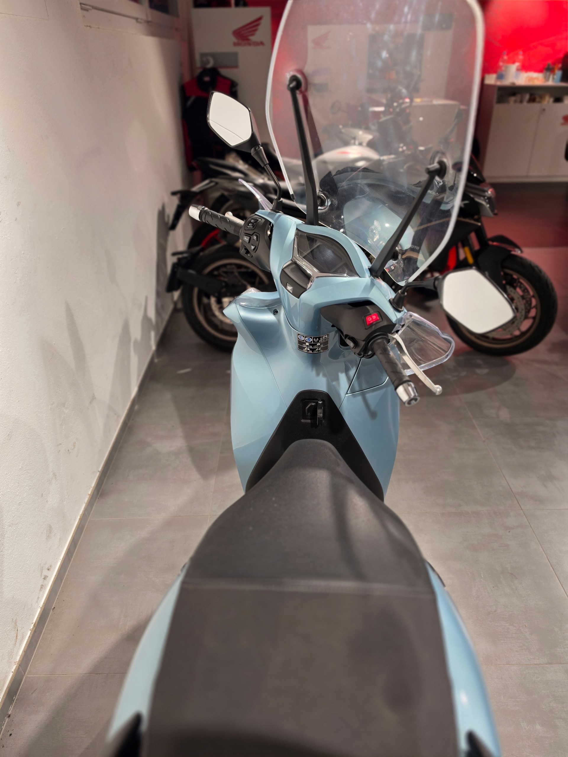 HONDA SH 350-image-3