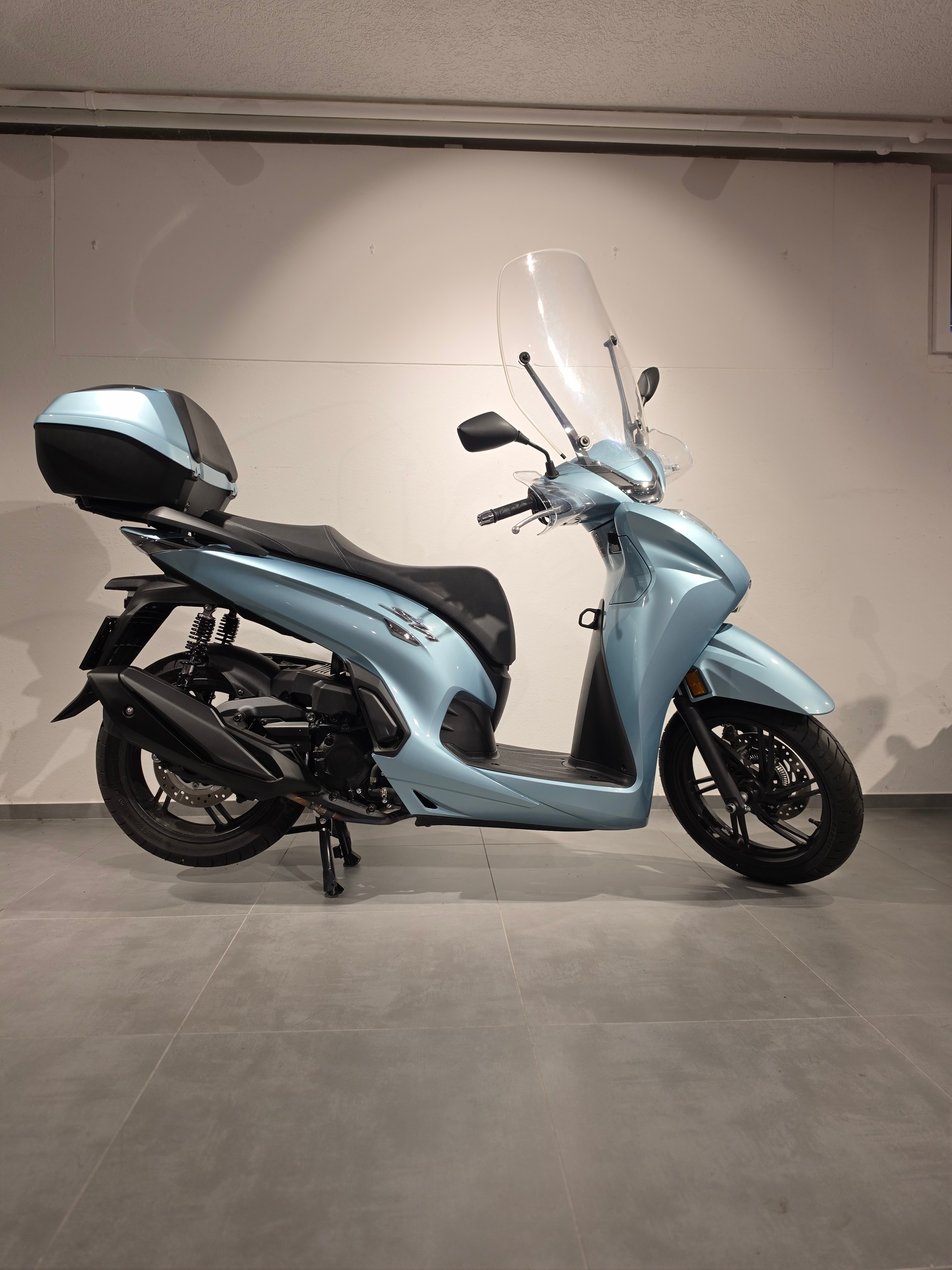 HONDA SH 350-image-0