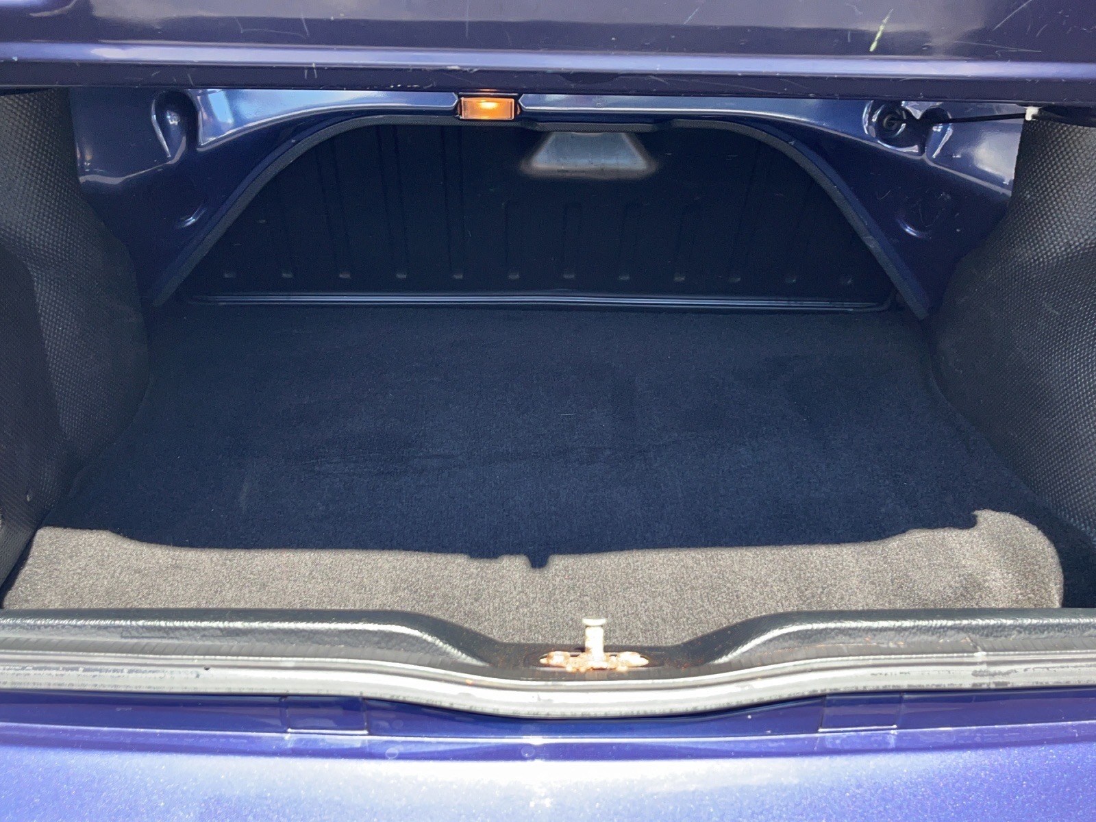 VW Golf Cabriolet 2000 Pink Floyd-image-19