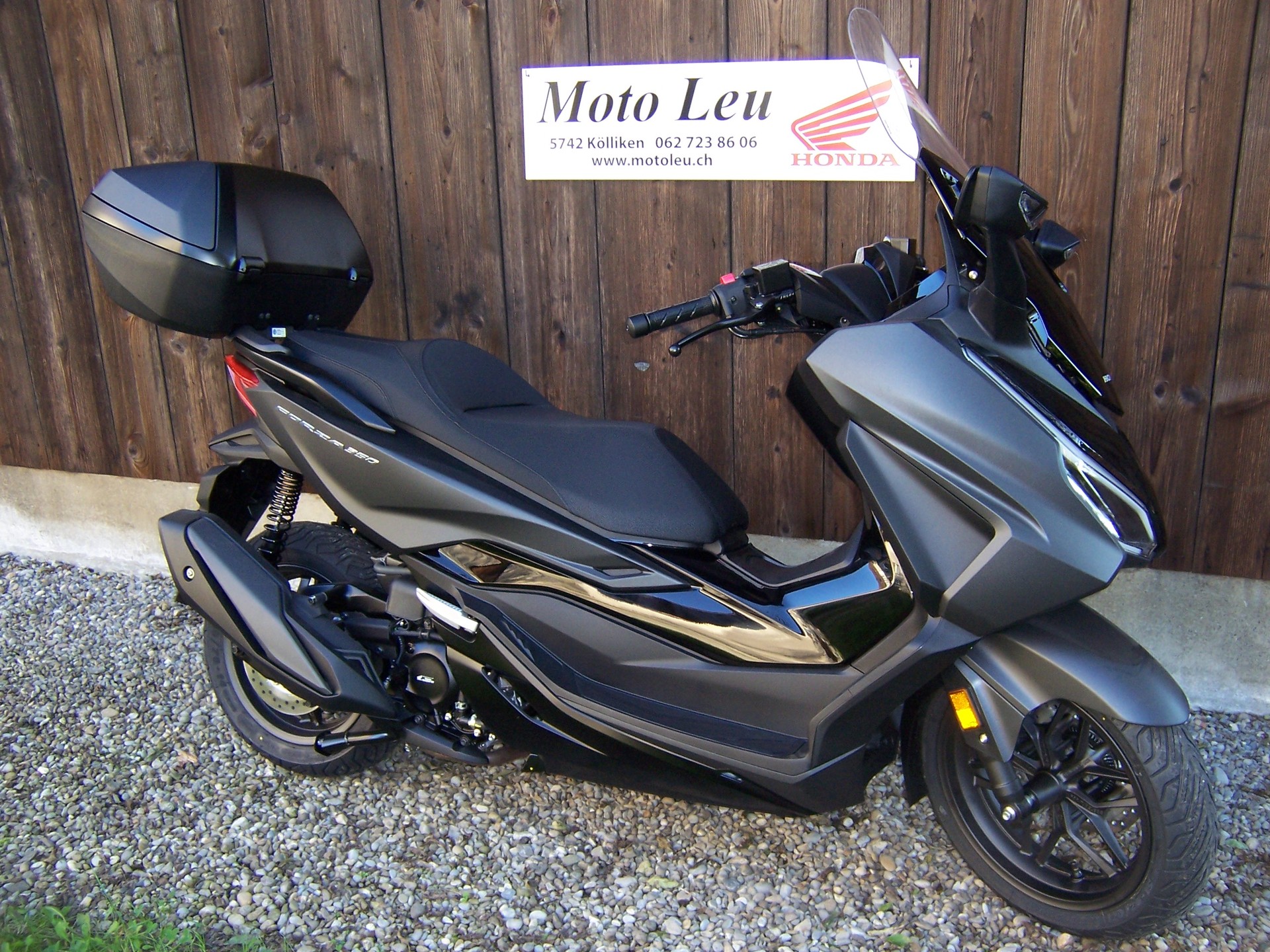 HONDA NSS 350 Smart Top Box-showroom-element-3