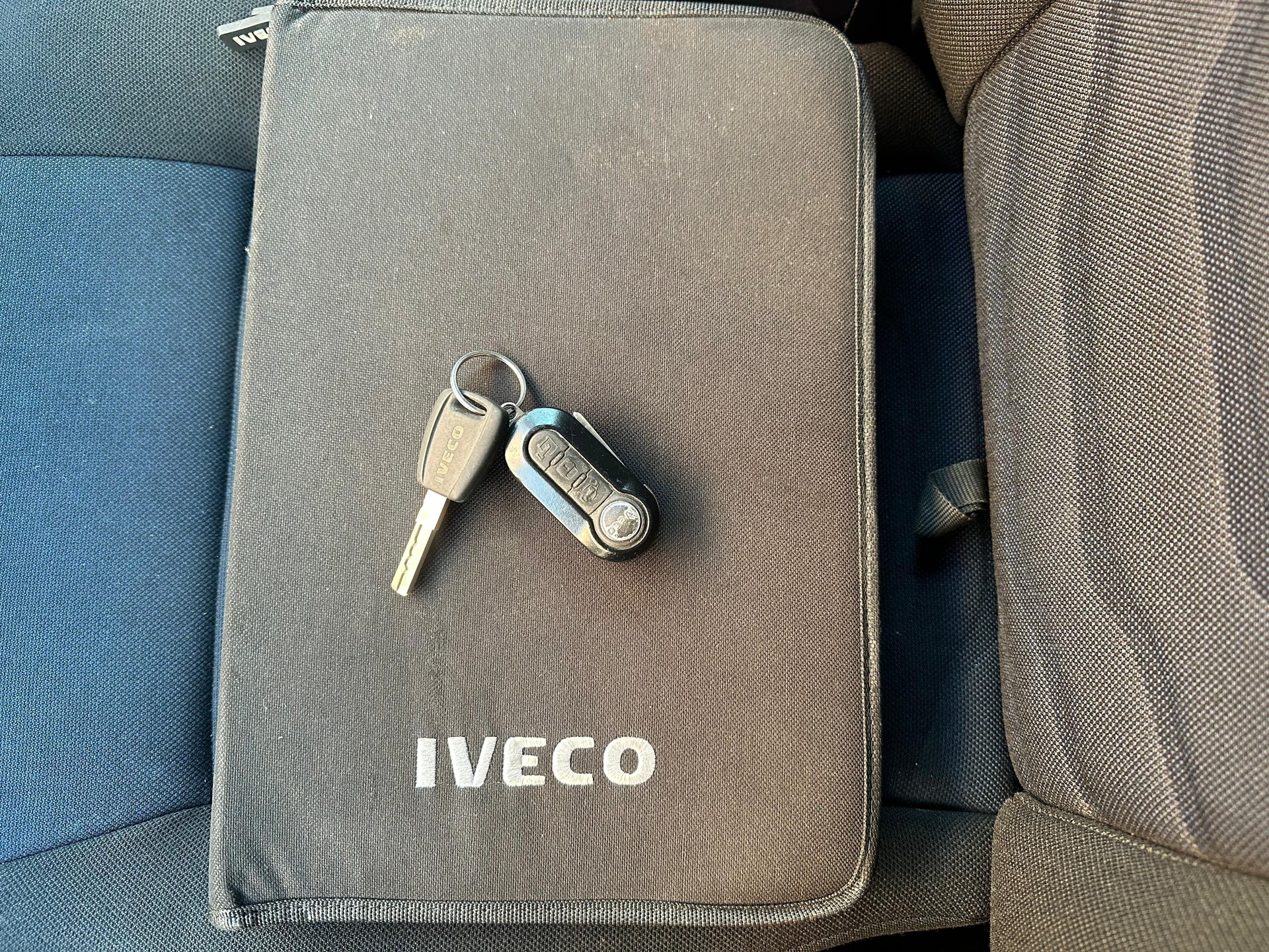IVECO 35 S 14 A8 V-image-31
