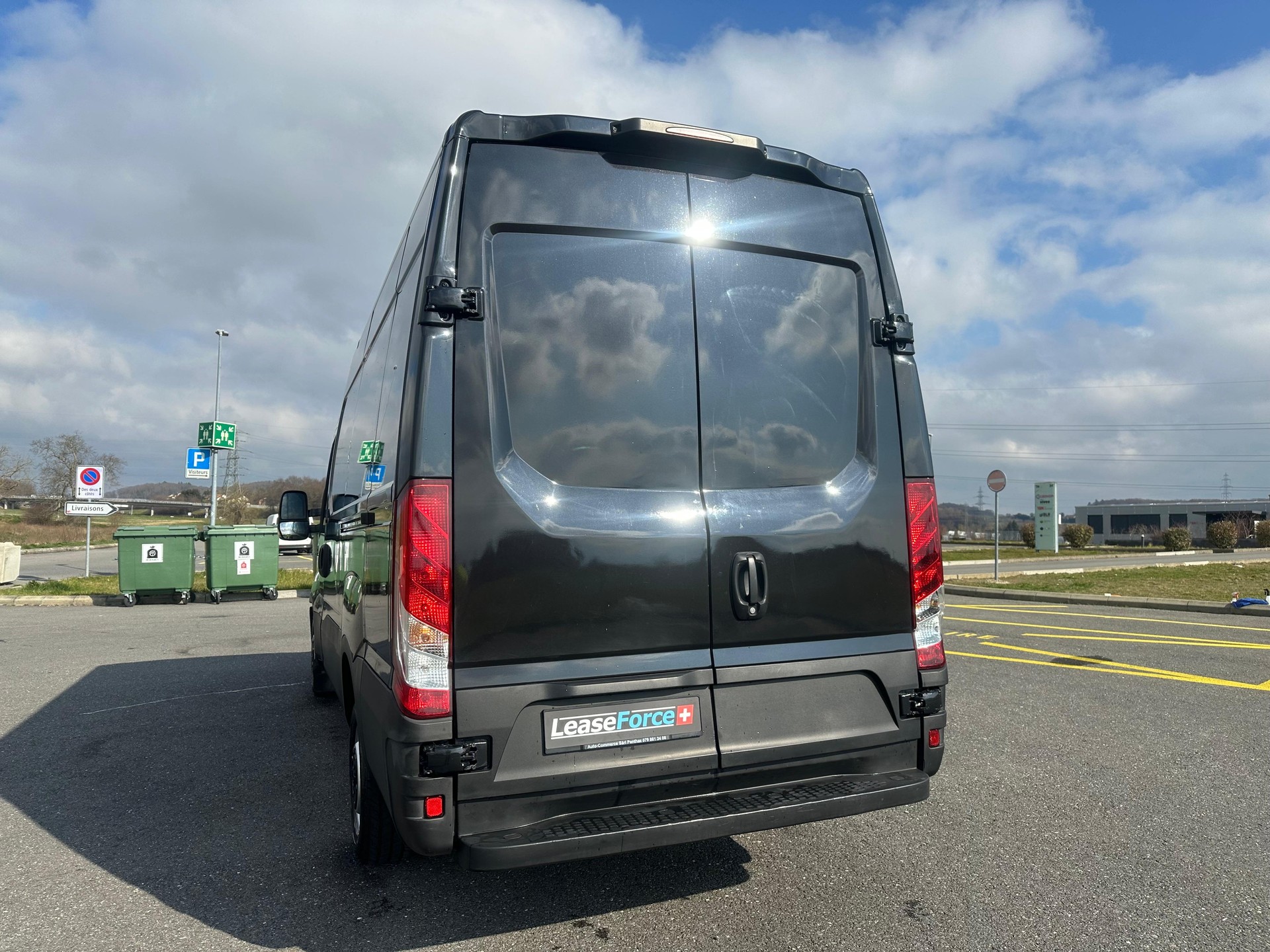 IVECO 35 S 14 A8 V-image-17