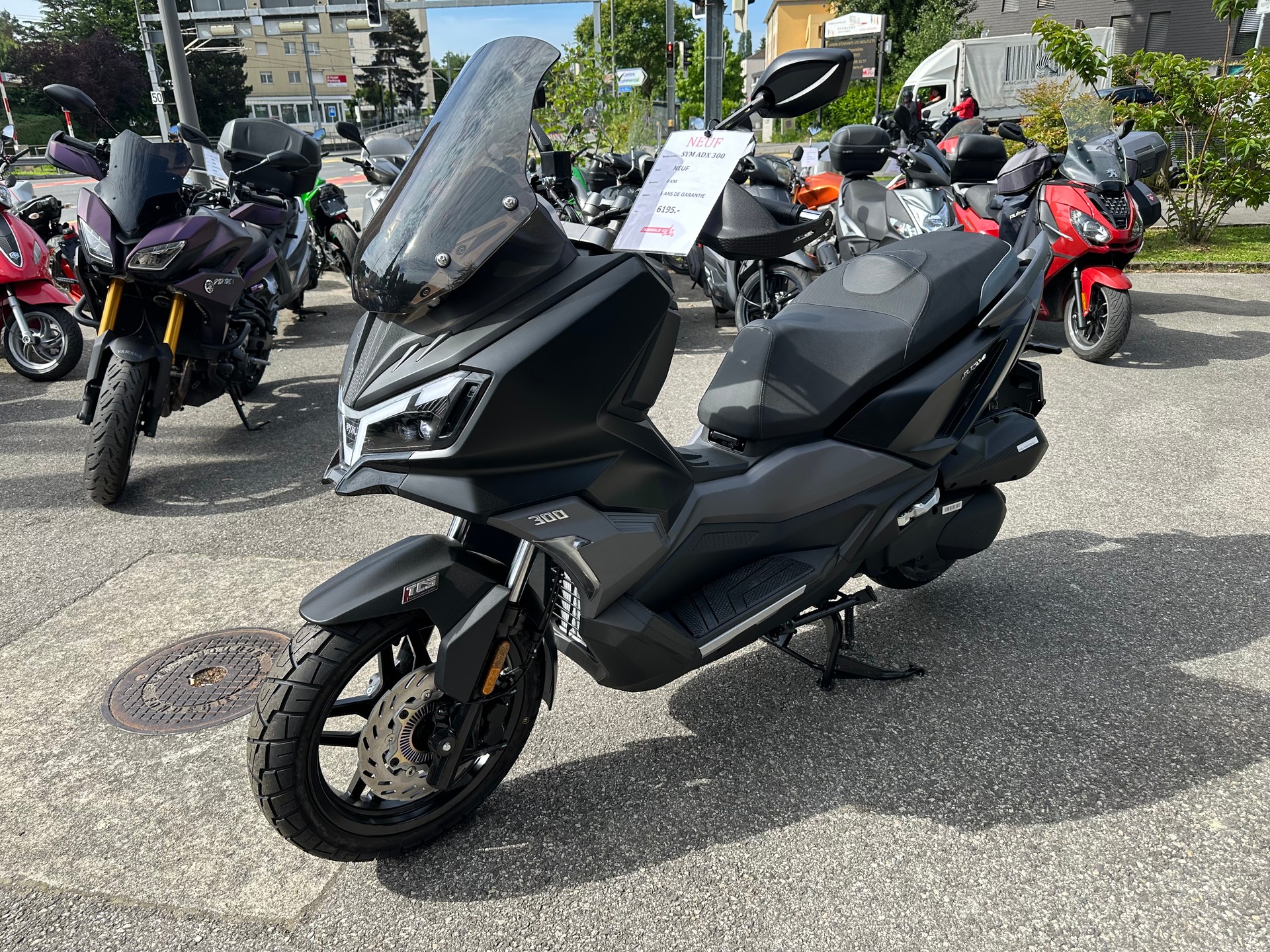 SYM ADX 300-image-0