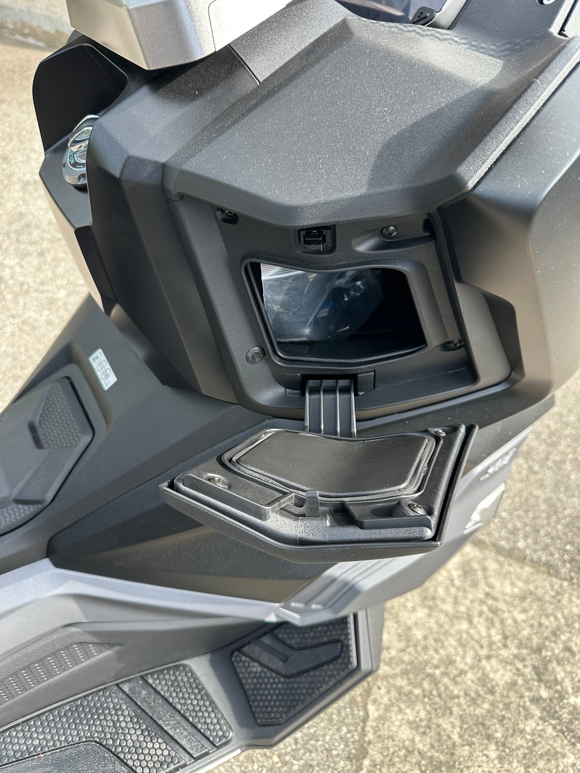 SYM ADX 300-image-8
