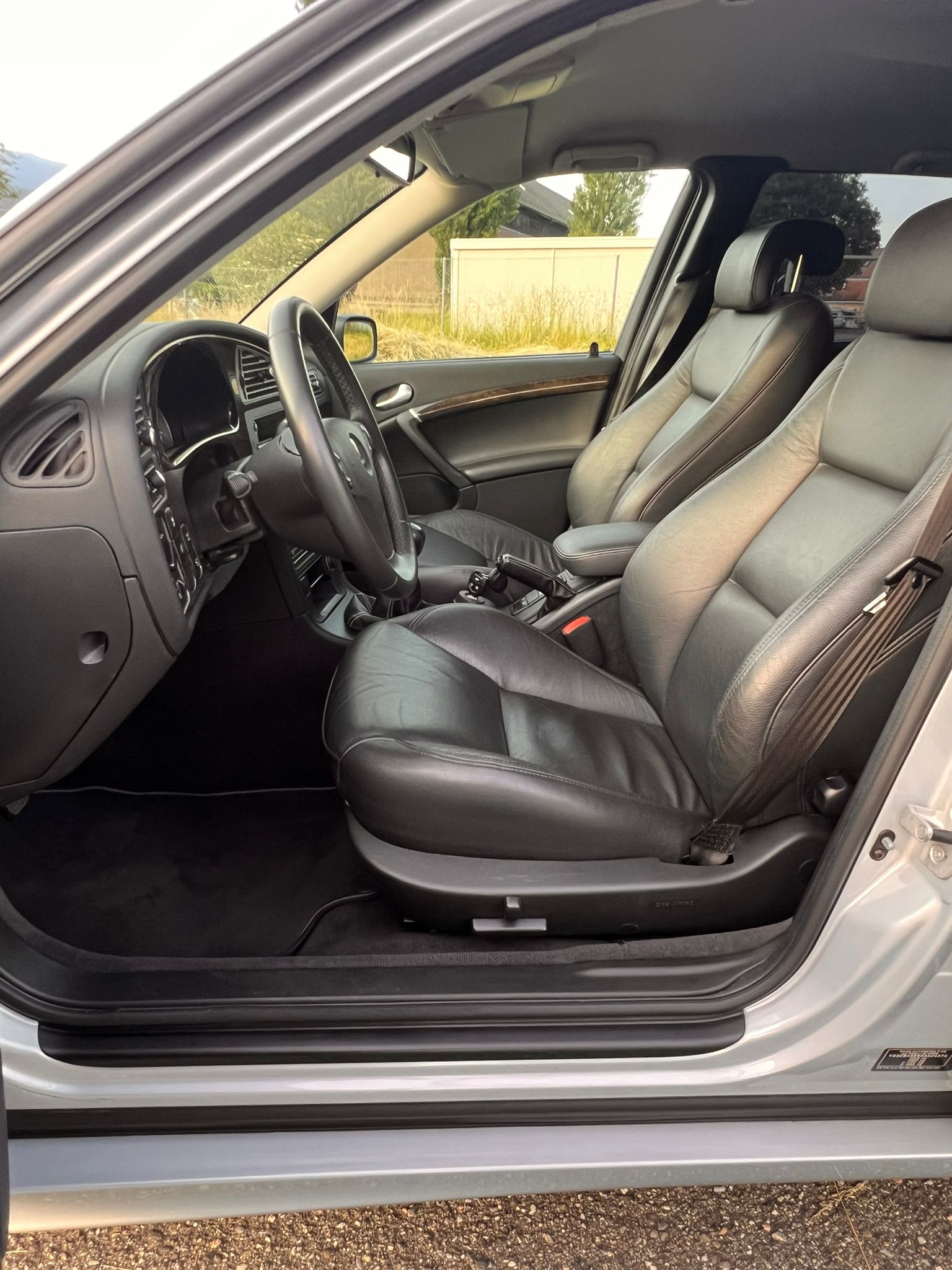 SAAB 9-5 2.3t-image-9