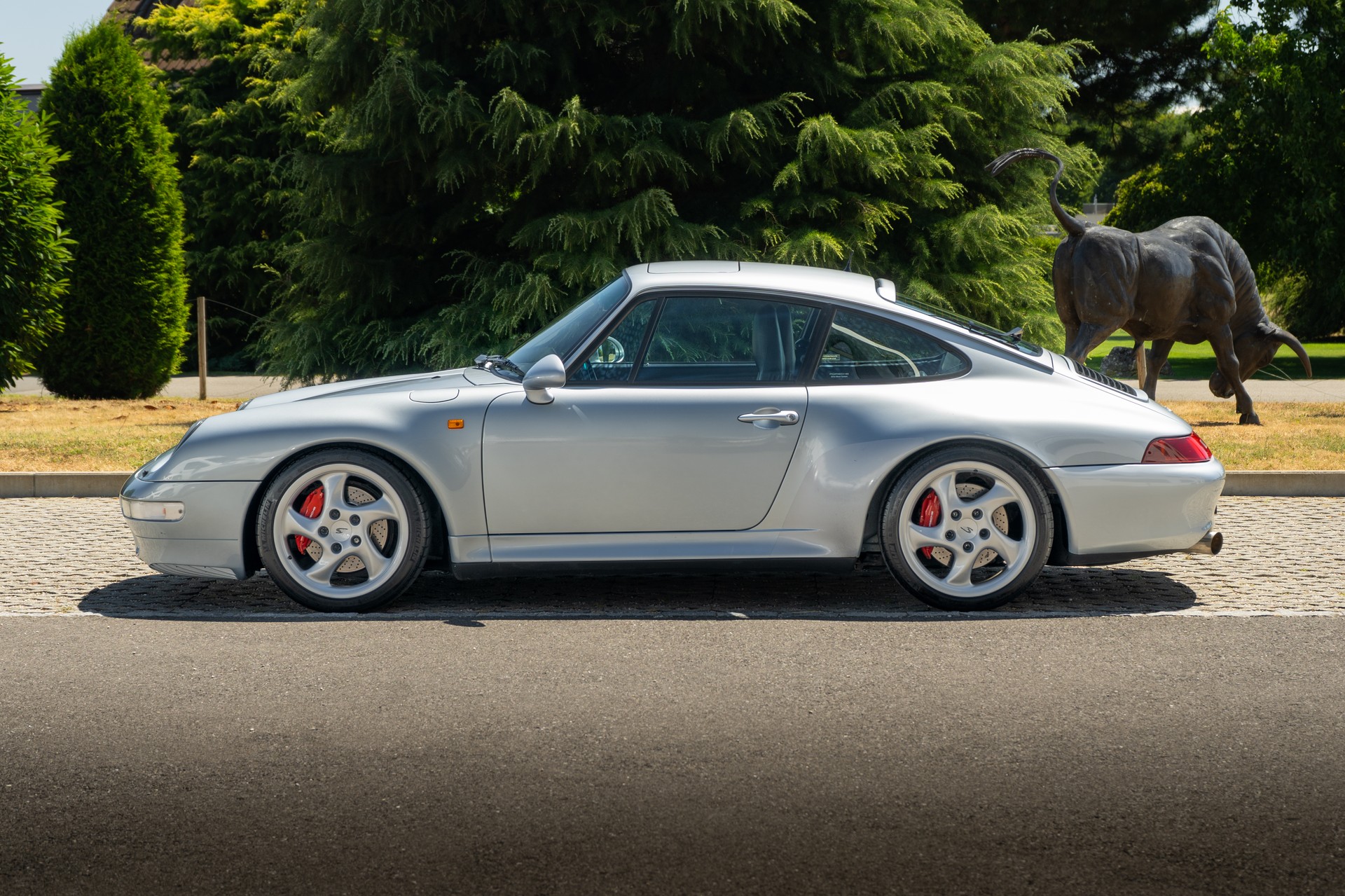 PORSCHE 911 Carrera 4S-image-4