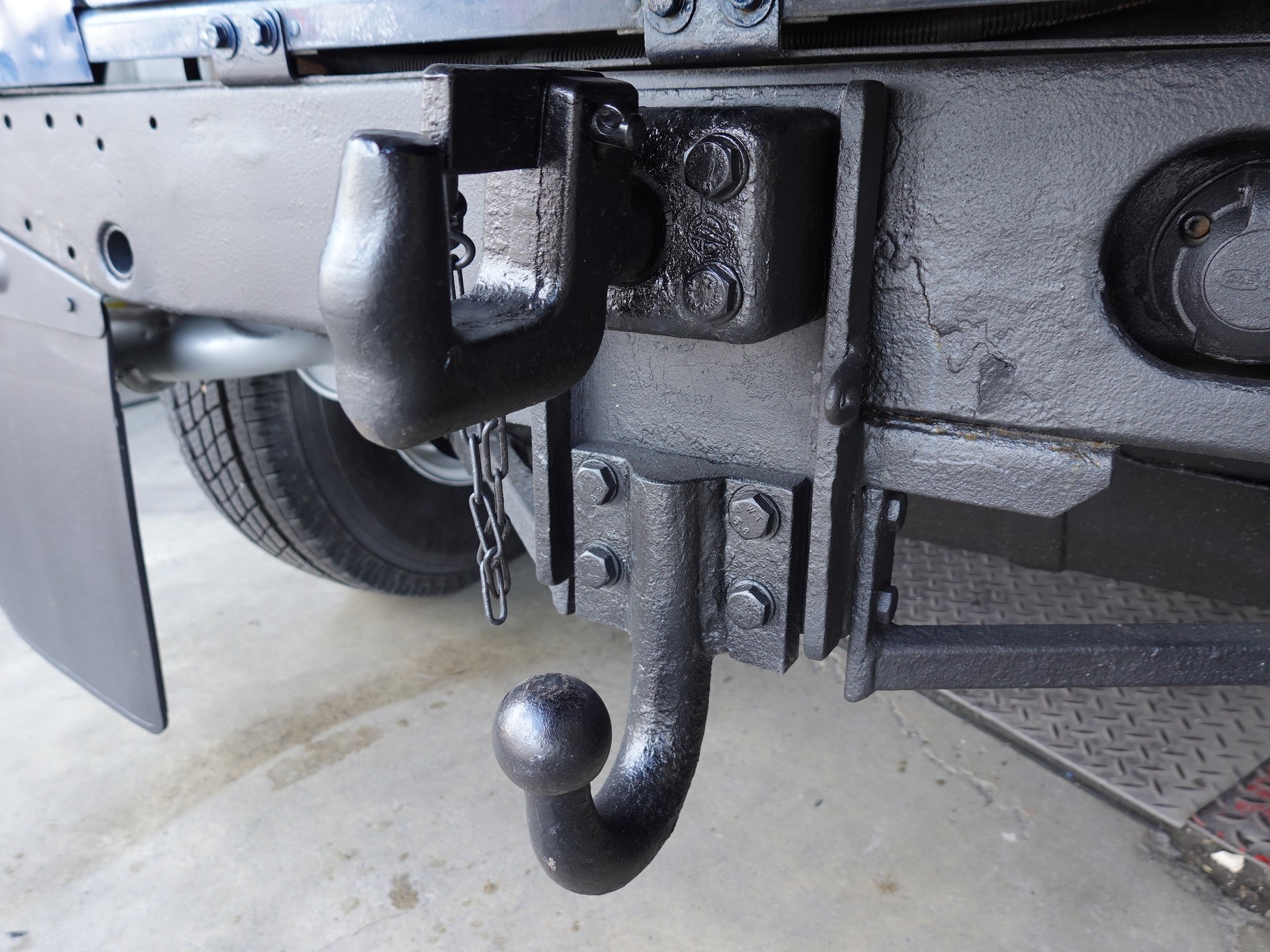 LAND ROVER Defender 90 SW 2.5 Td5-image-10