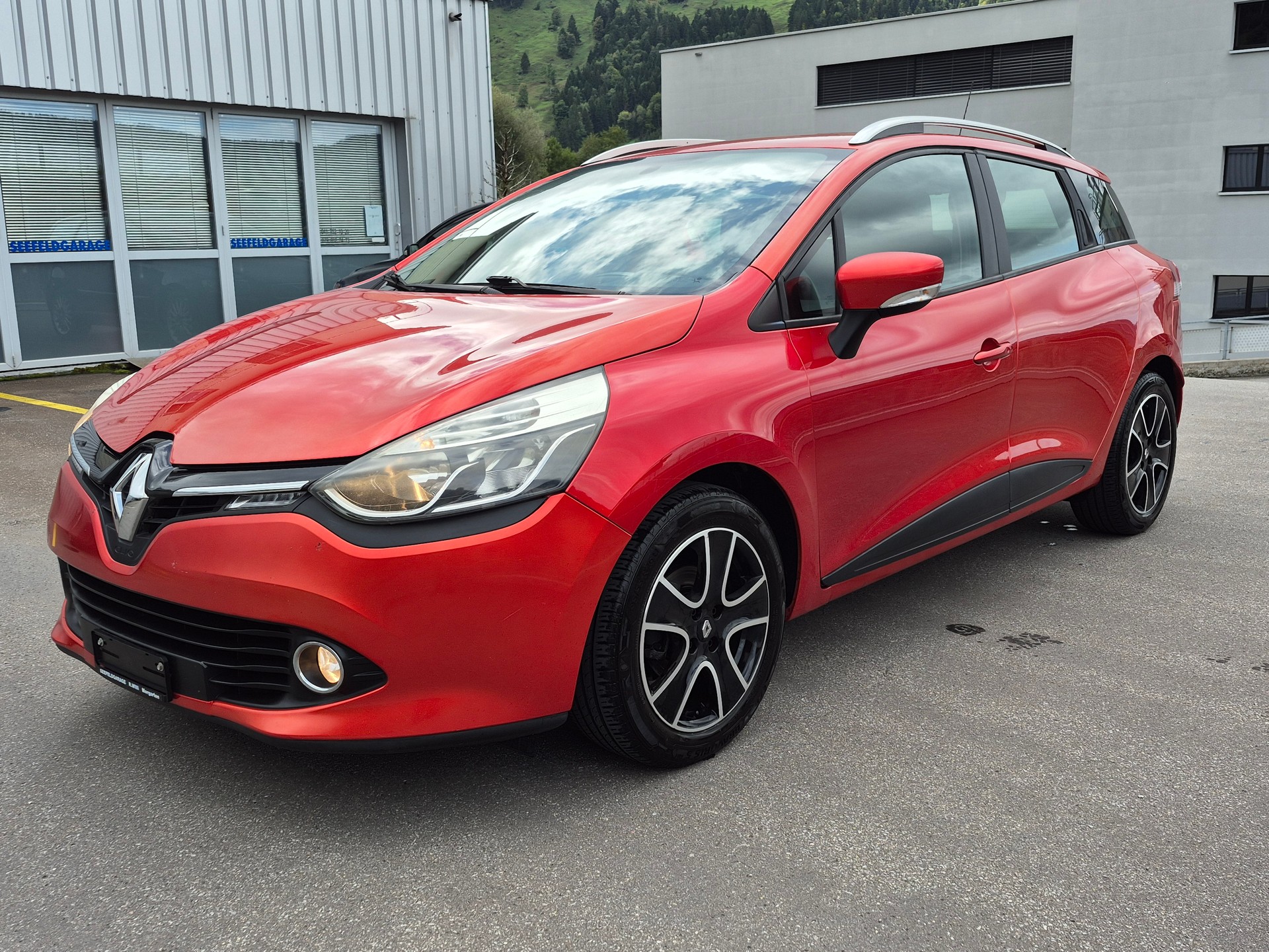 RENAULT Clio Grandtour 1.2 16V Expression-image-2
