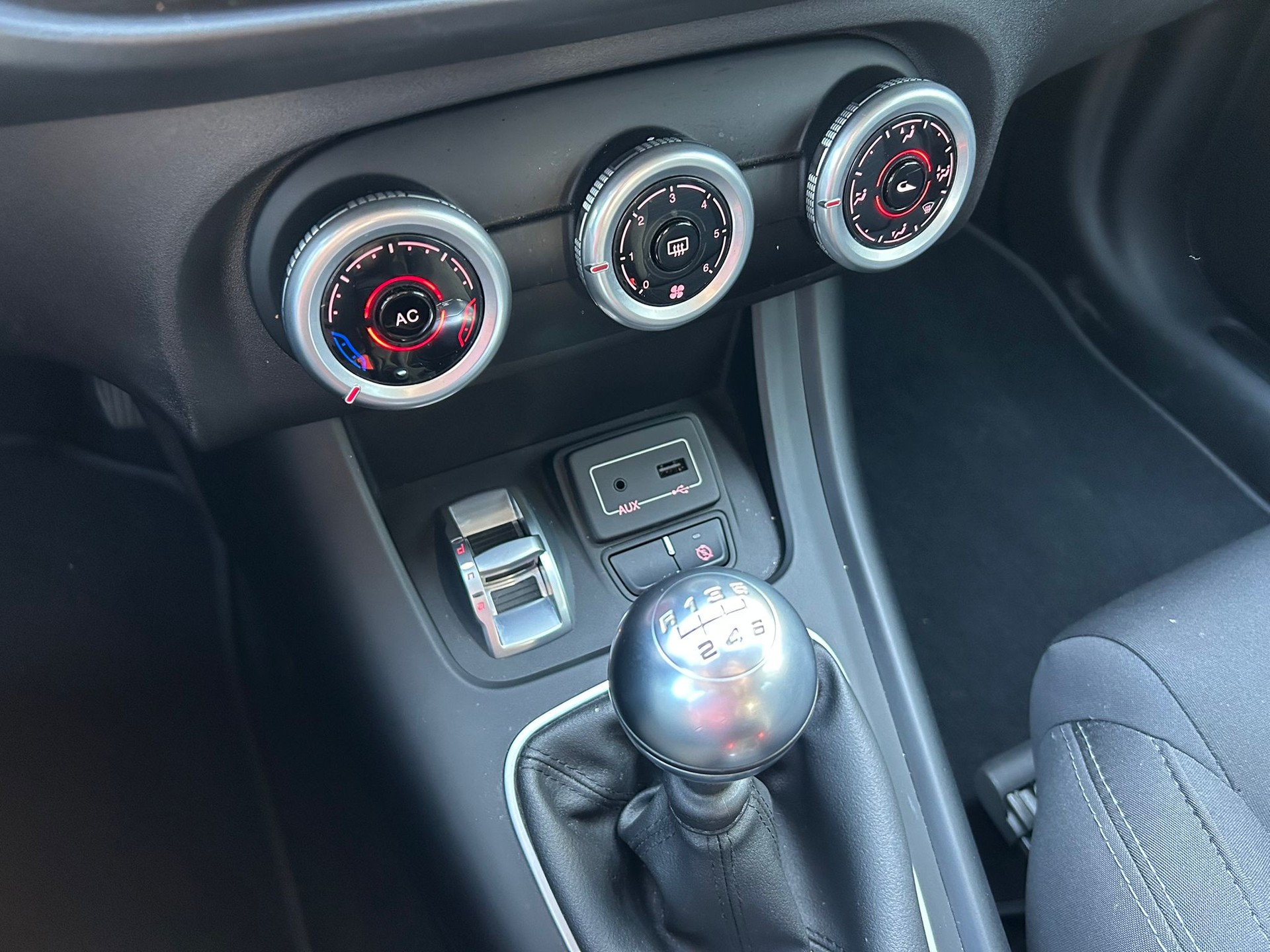 ALFA ROMEO Giulietta 1.4 T-image-10