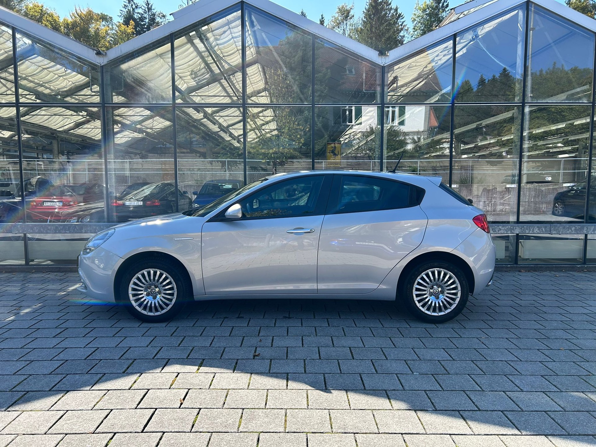 ALFA ROMEO Giulietta 1.4 T-showroom-element-3
