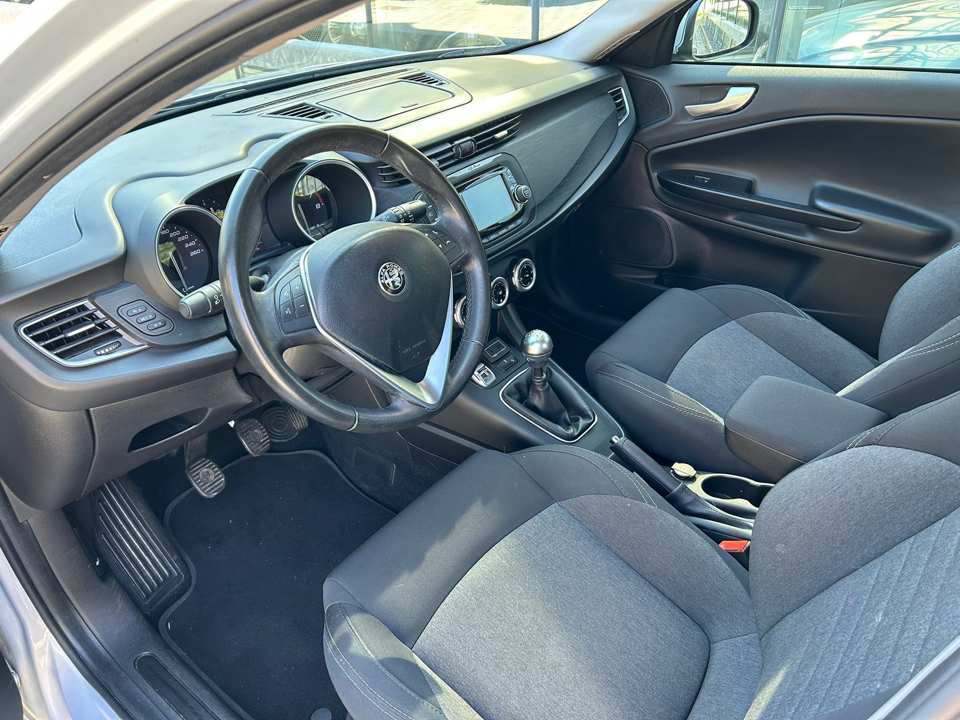 ALFA ROMEO Giulietta 1.4 T-image-7