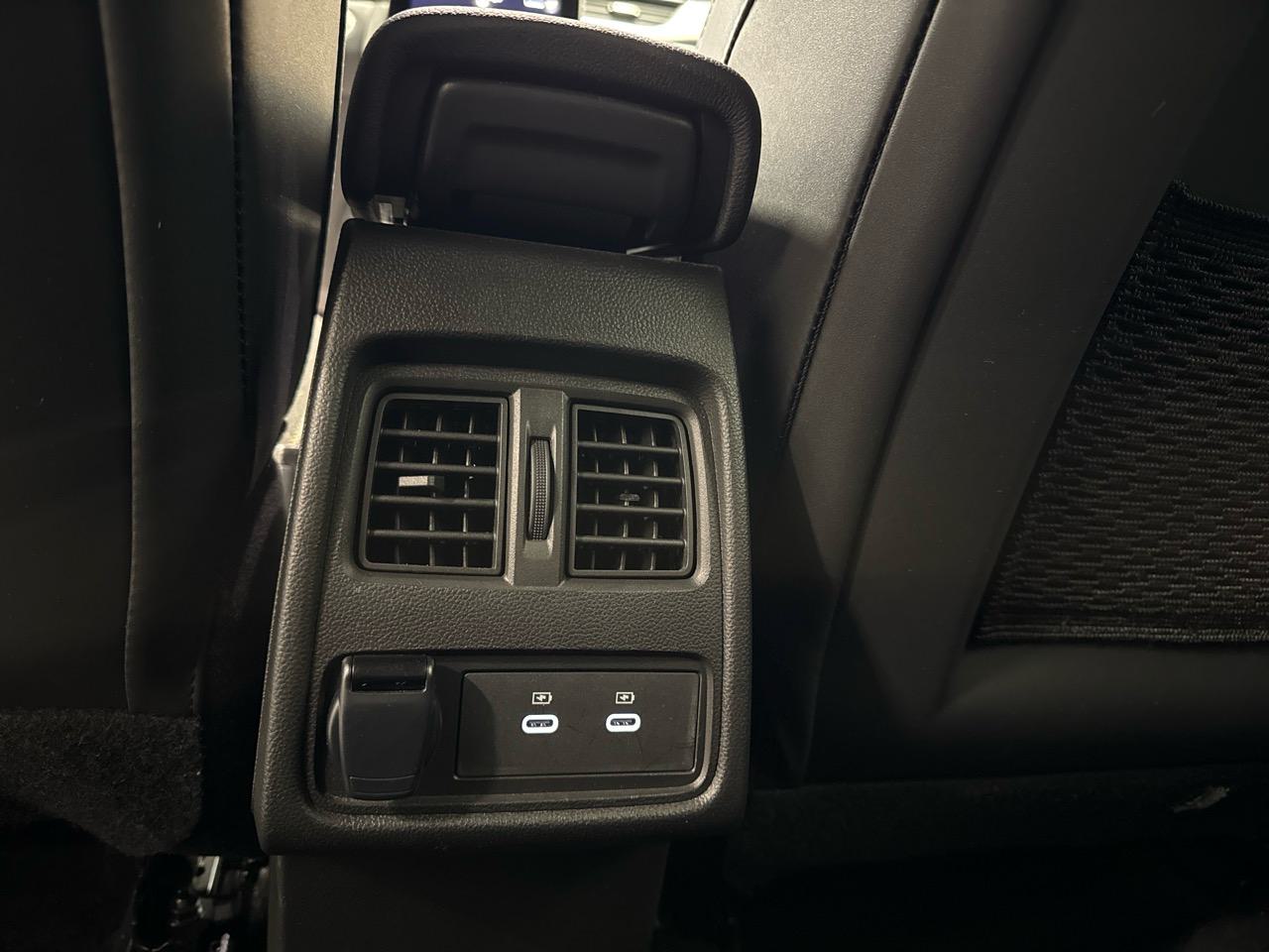 RENAULT Captur 1.3 TCe Techno EDC-image-9