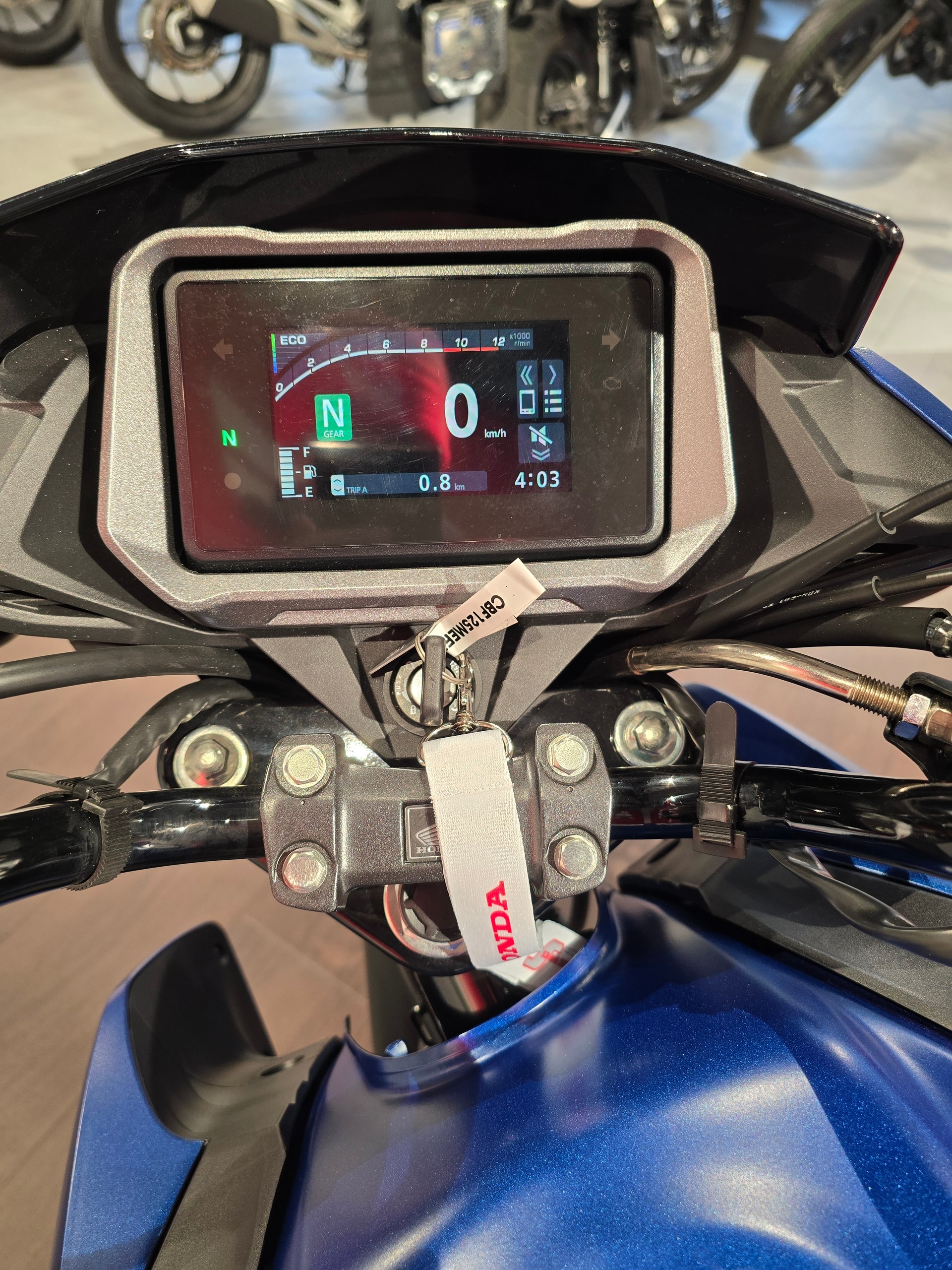 HONDA CBF 125 M-image-4