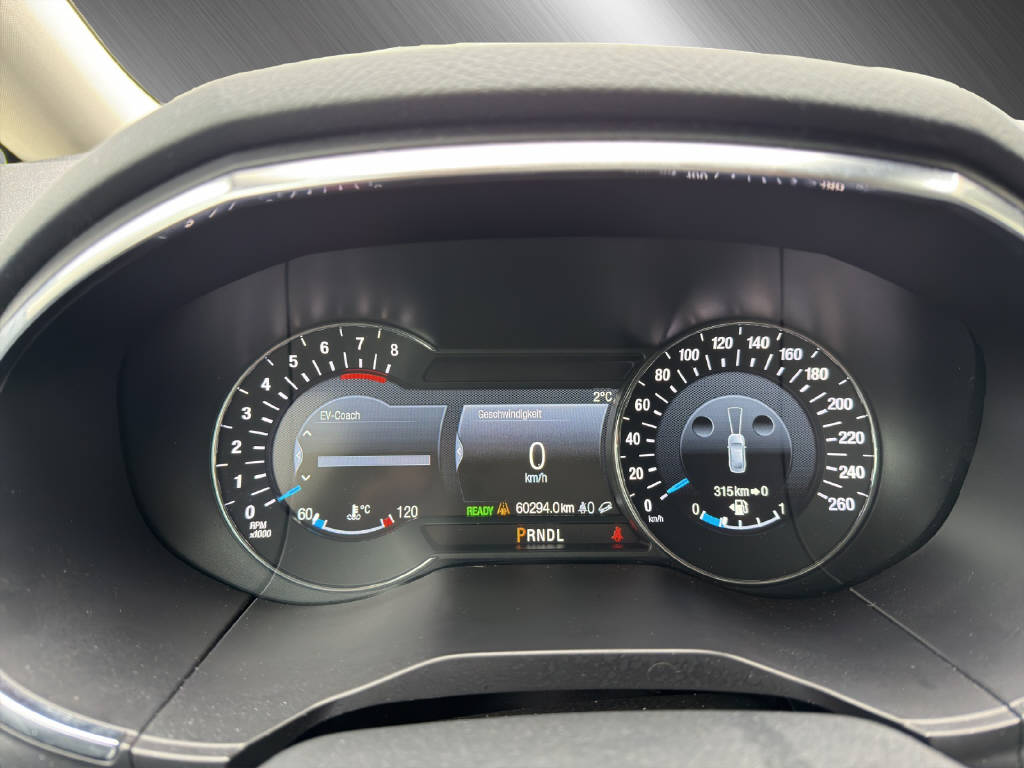 FORD Galaxy 2.5 Hybrid Titanium 7 Plätzer-image-12