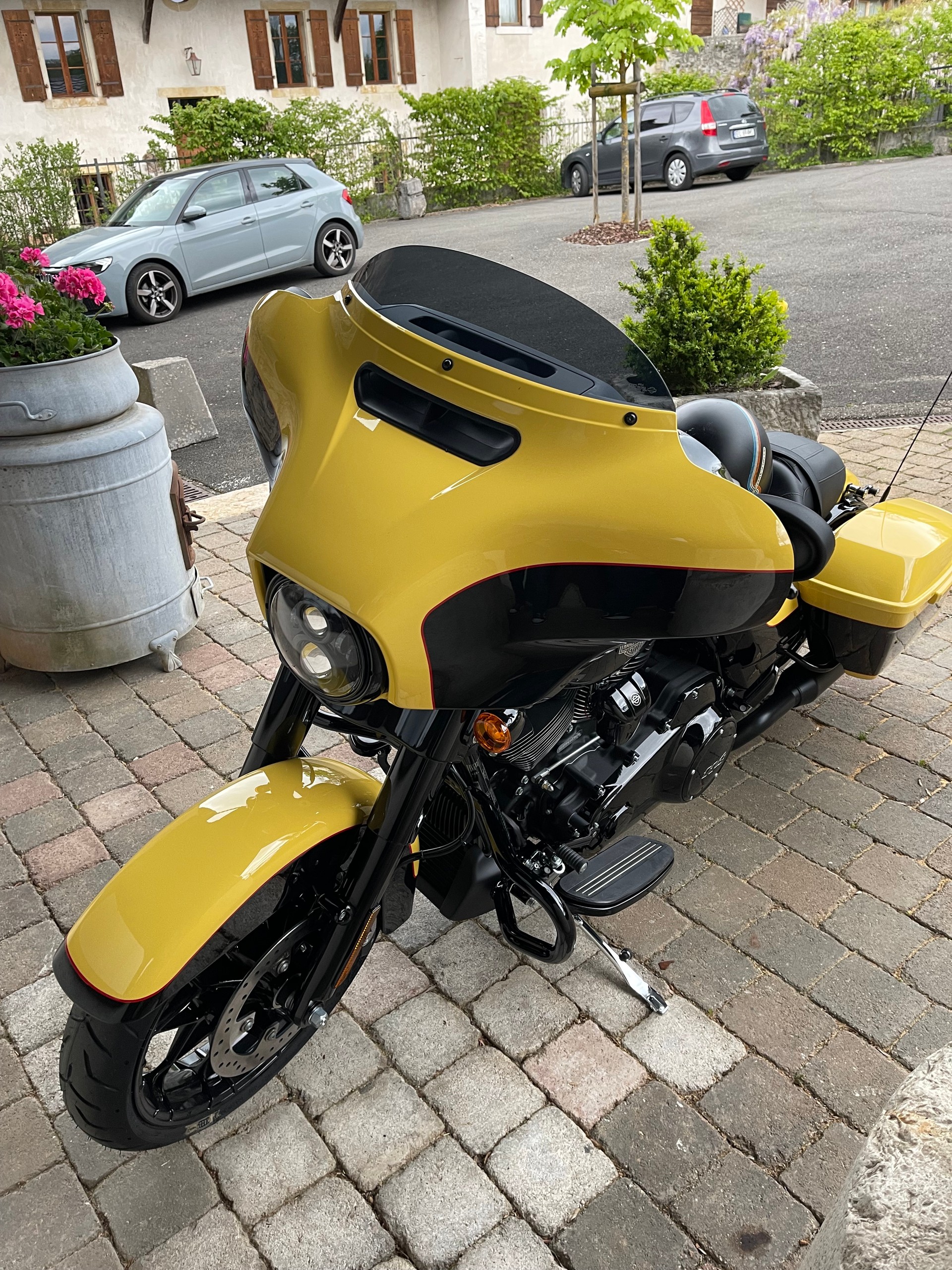 HARLEY-DAVIDSON FLHXS Street Glide Special 114-image-2