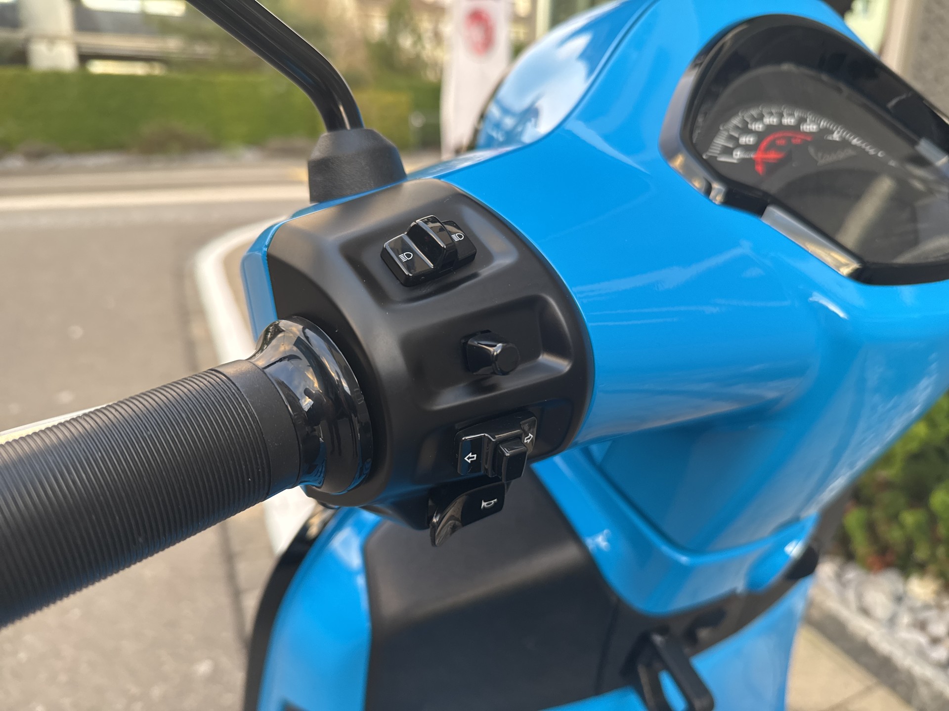 PIAGGIO Vespa GTS 310 Super Sport RST E5+-image-4