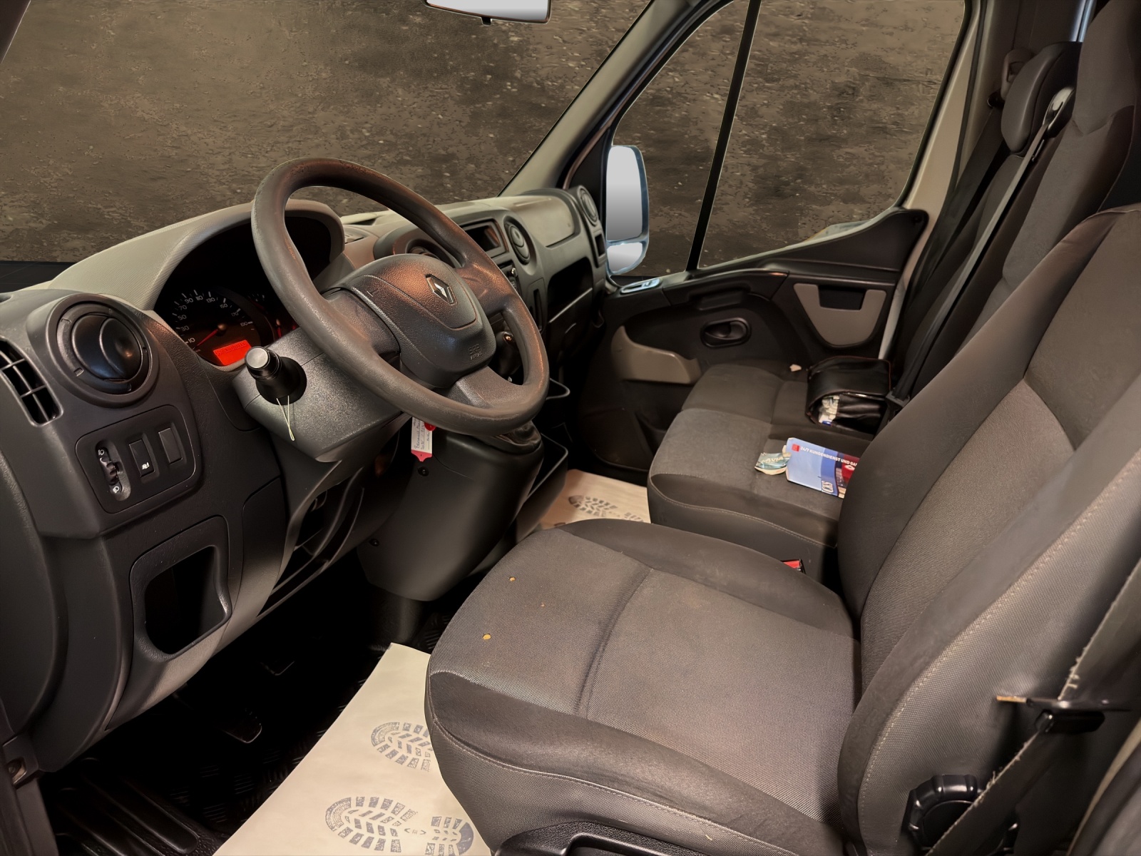 RENAULT RENAULT Master T35 2.3dCi 125 L2 *7-Plätzer*-image-6