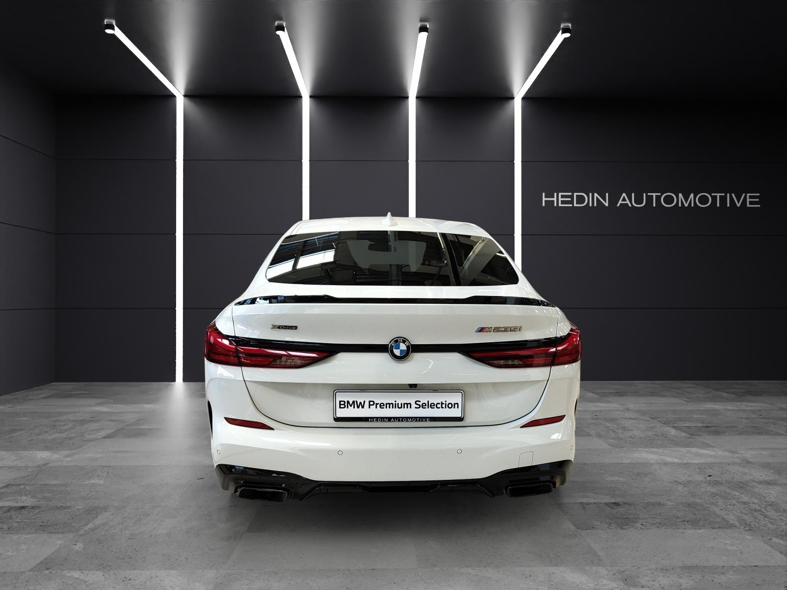 BMW M235i xDrive Gran Coupé-image-11