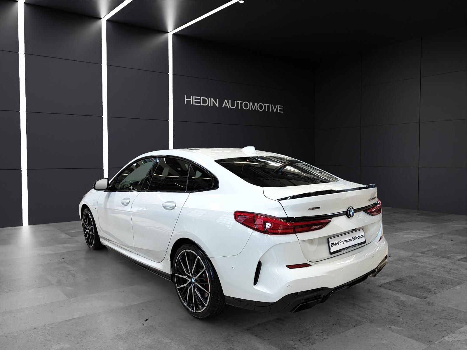 BMW M235i xDrive Gran Coupé-showroom-element-2