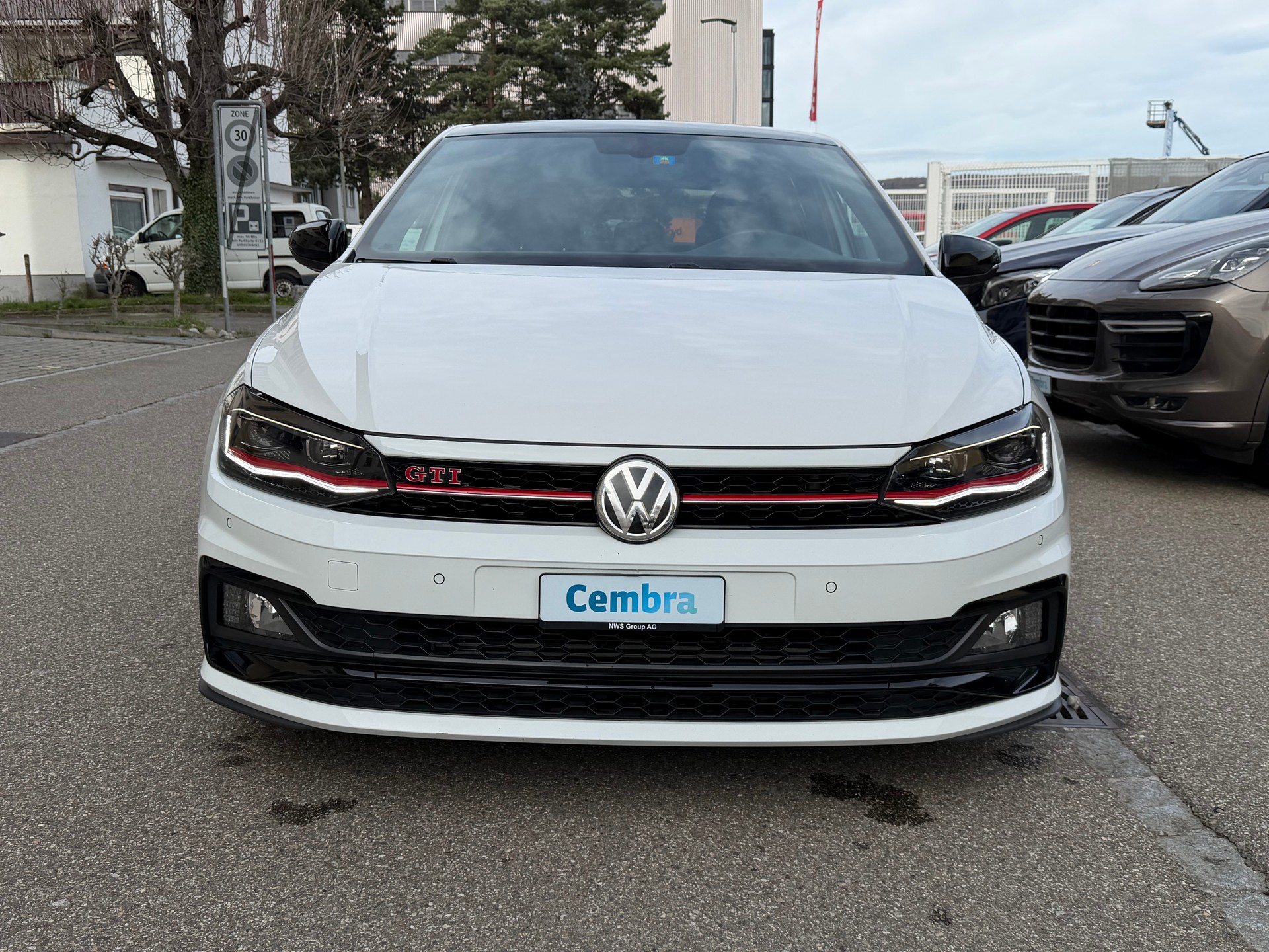 VW Polo 2.0 TSI GTI DSG-showroom-element-1