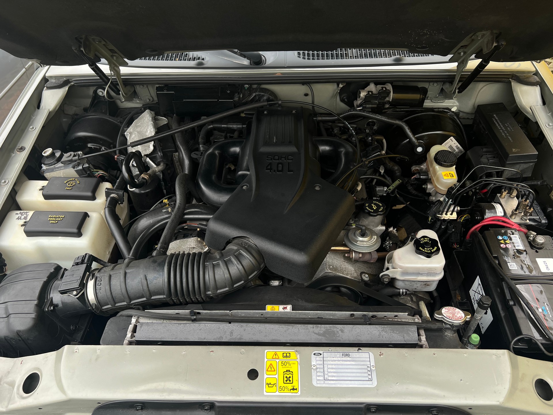 FORD Explorer 4.0 Ltd. Edition-image-10