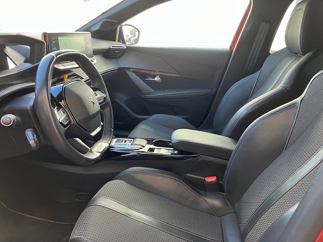 PEUGEOT 208 Elektrik GT-image-4