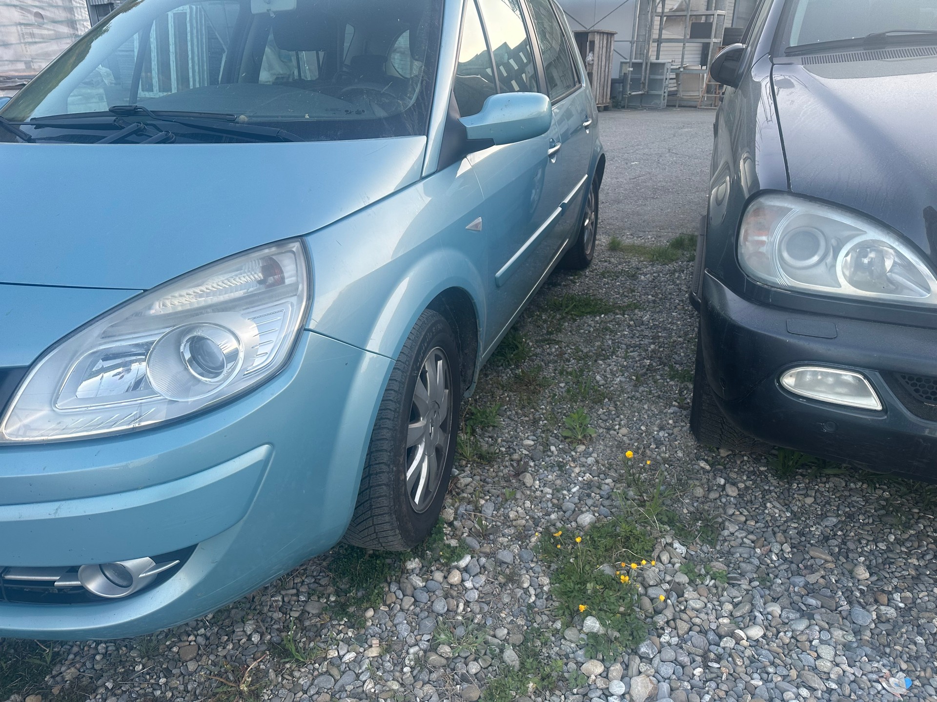 RENAULT Scénic 2.0 16V Dynamique-image-3