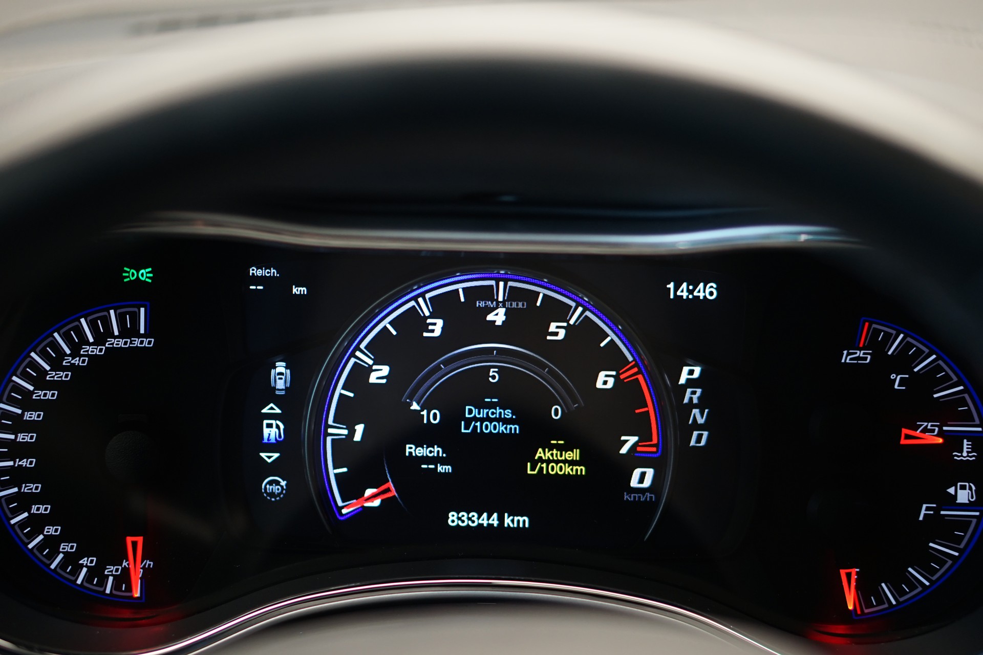 JEEP Grand Cherokee 6.4 V8 HEMI SRT8 Automatic-image-22