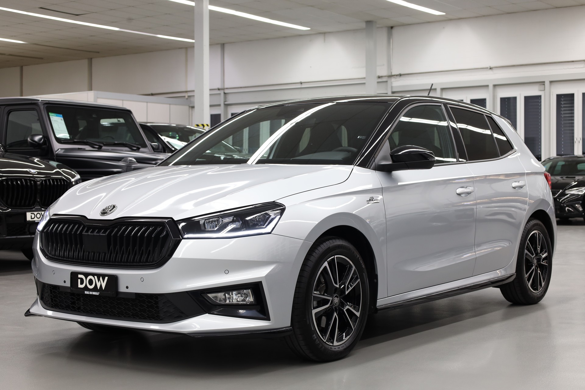 SKODA Fabia 1.0 TSI Monte Carlo DSG-showroom-element-2