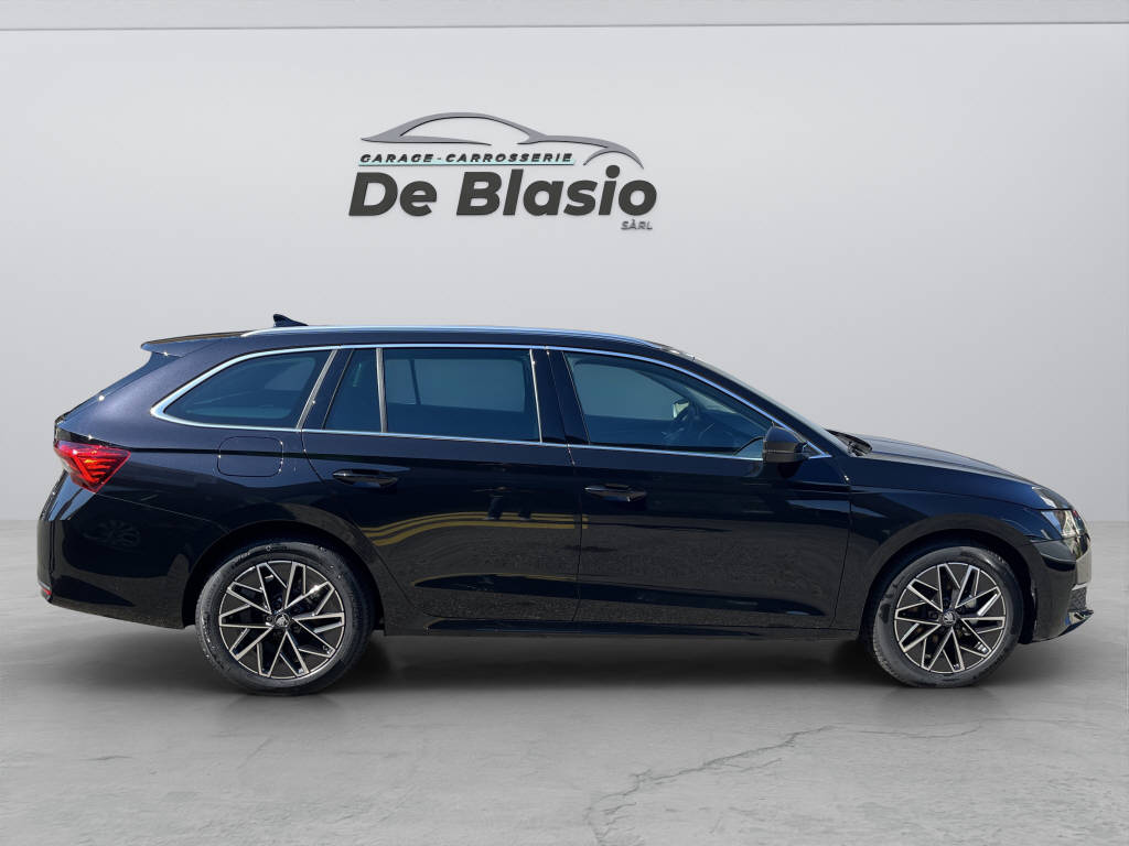 SKODA Octavia Combi 1.5 TSI Selection DSG-image-7