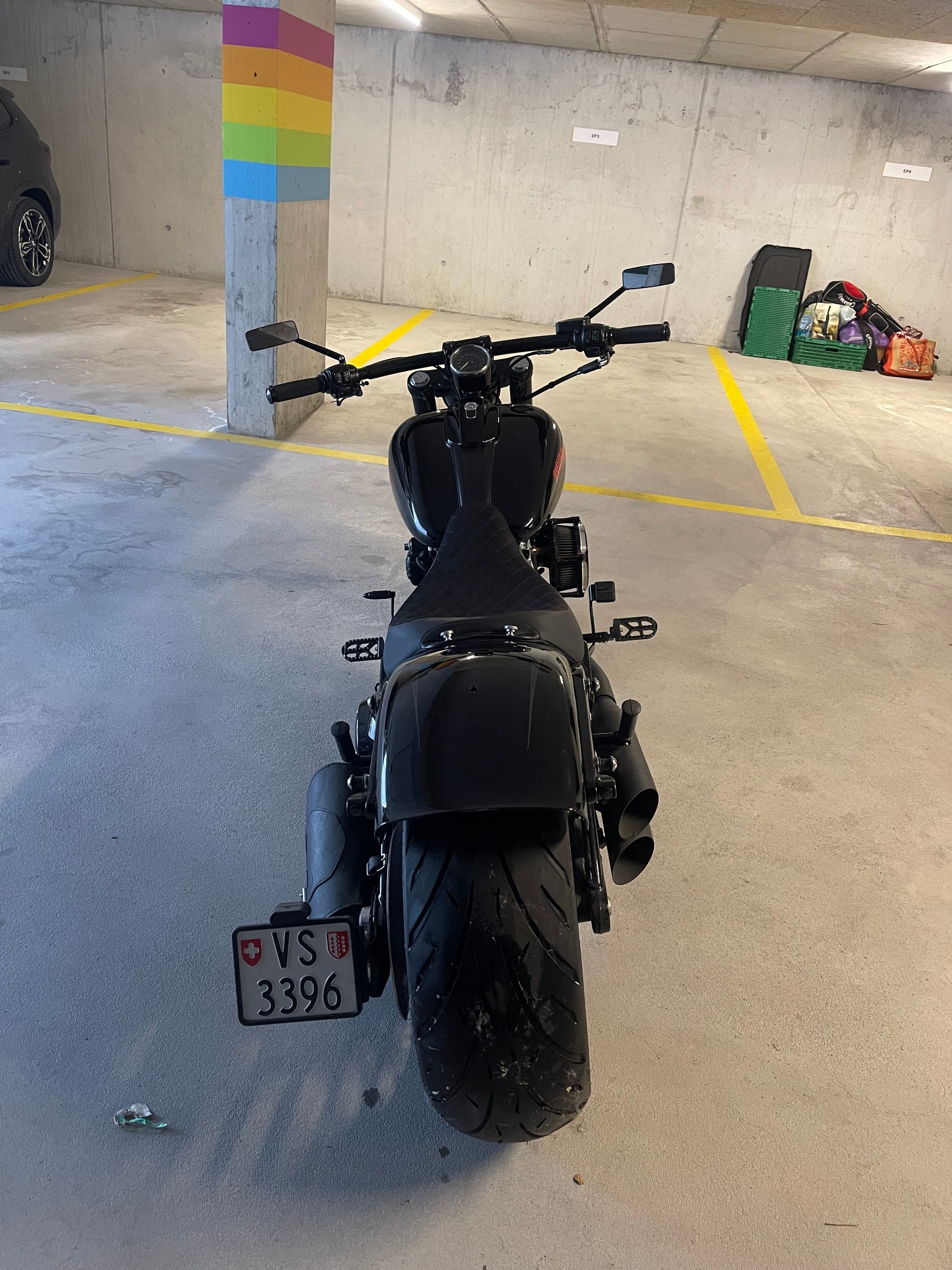 HARLEY-DAVIDSON Breakout FXSB 103-image-3