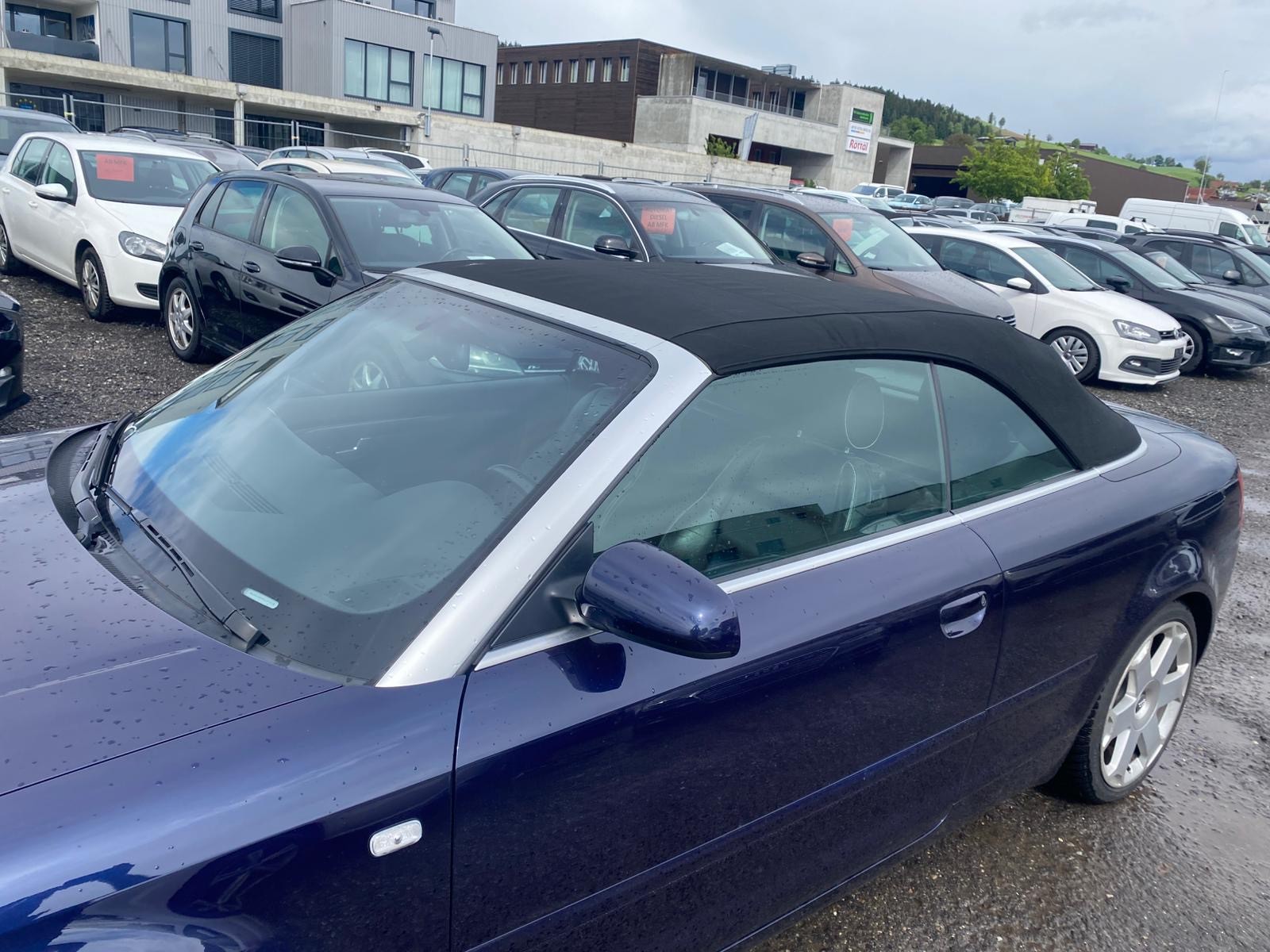 AUDI S4 Cabriolet 4.2 V8 quattro-image-9