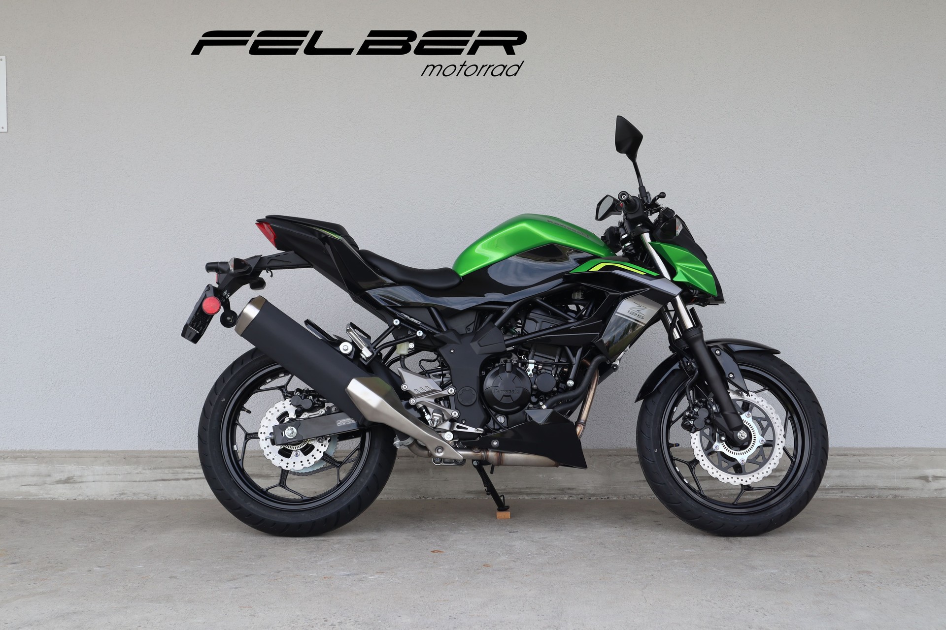 KAWASAKI Z 125-image-0