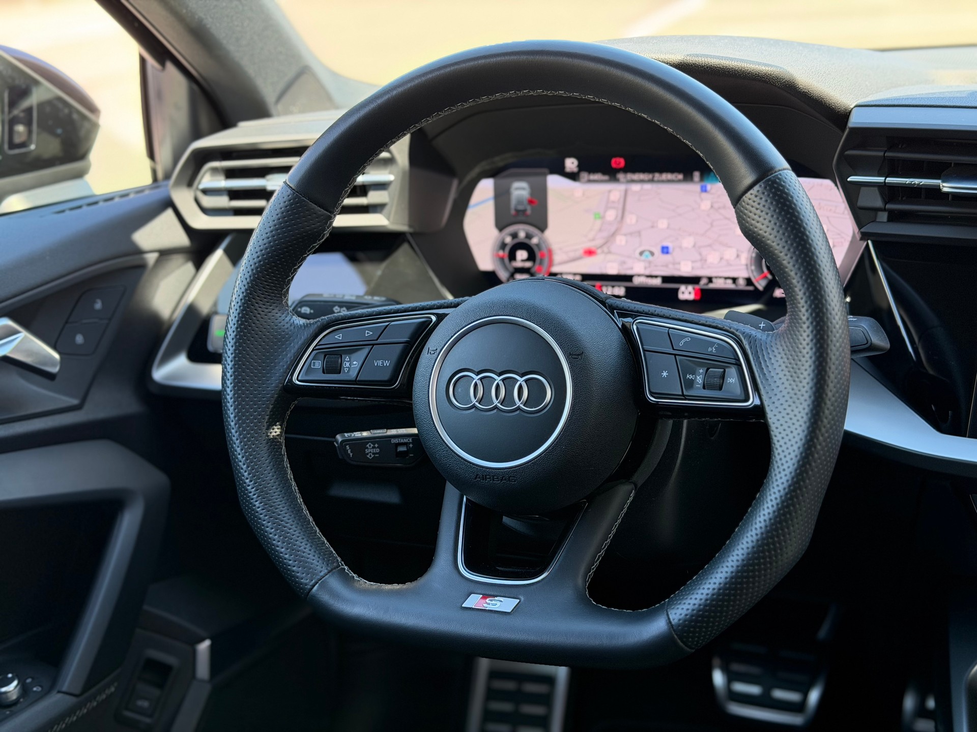 AUDI A3 Sportback 40 TDI S line S-tronic quattro-image-19