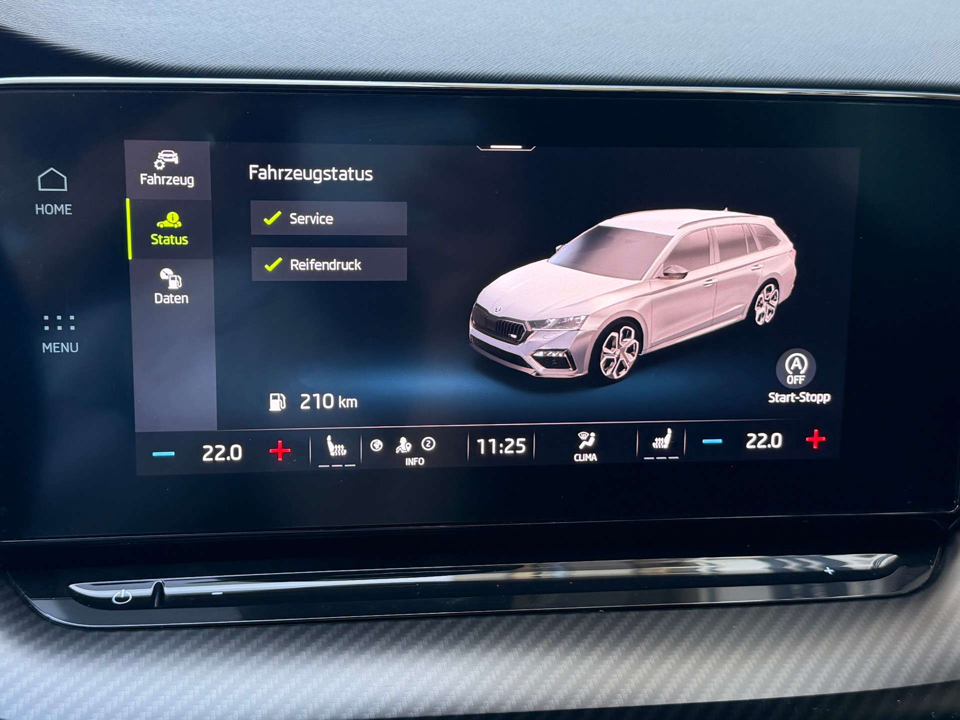SKODA Octavia Combi 2.0 TSI DSG RS-image-20
