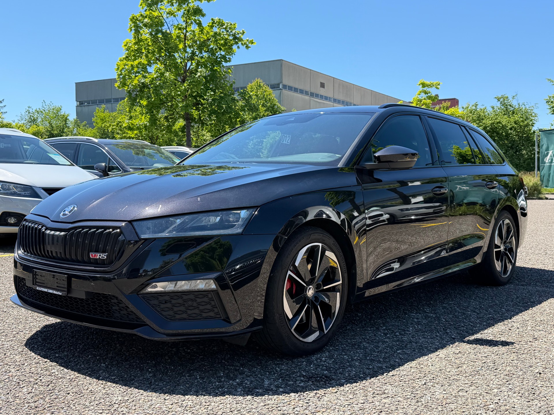 SKODA Octavia Combi 2.0 TSI DSG RS