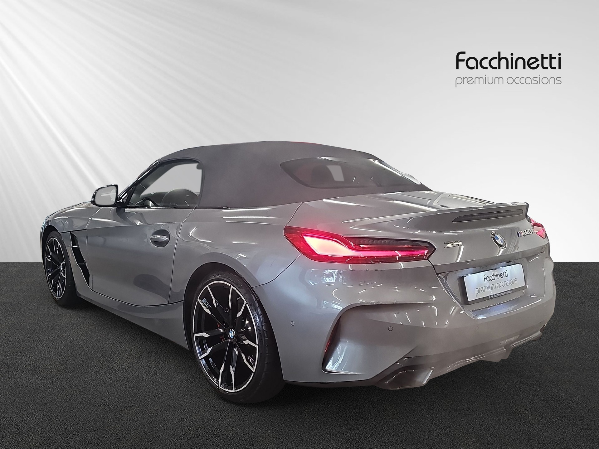 BMW Z4 M40i Steptronic-showroom-element-2