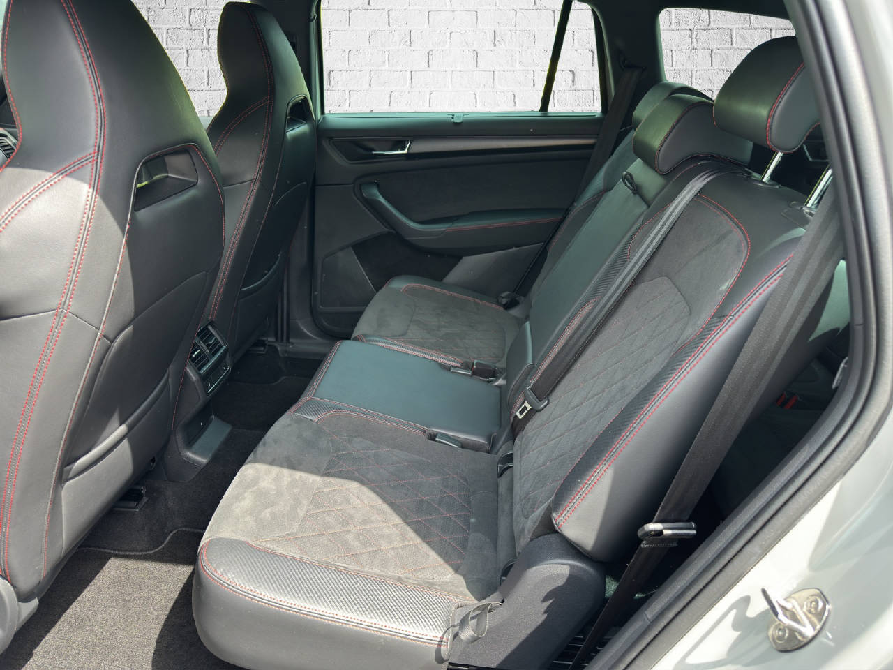 SKODA Kodiaq 2.0 TSI RS DSG-image-6
