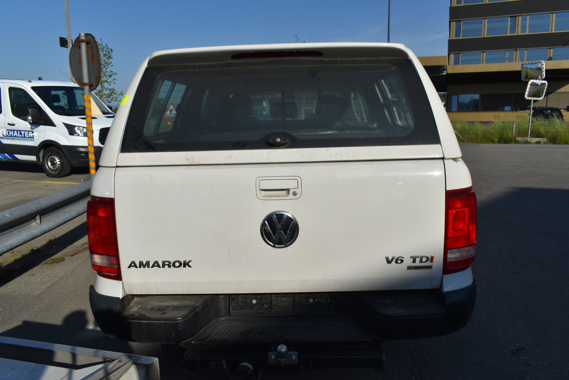 VW Amarok 3.0TDI Comfortline 4Motion Automatic-image-9