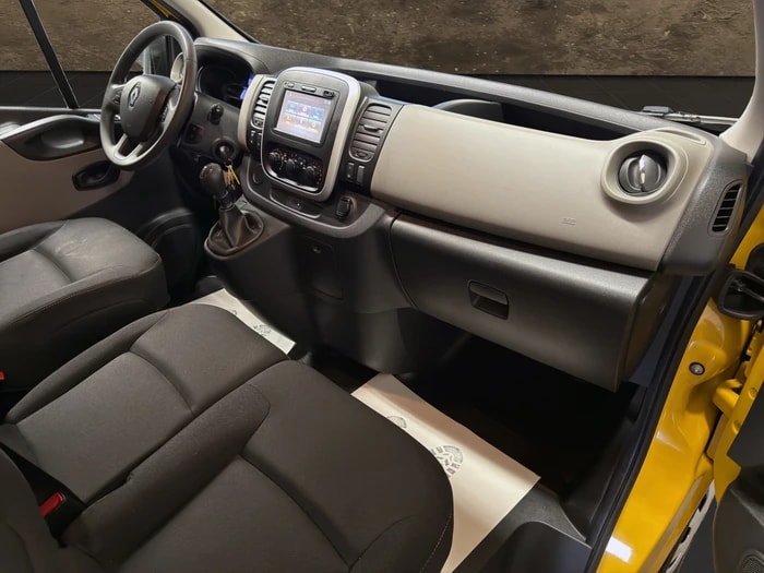 RENAULT RENAULT Trafic 1.6 ENERGY TwinT. dCi125 2.9t Busin. L1H1-image-9