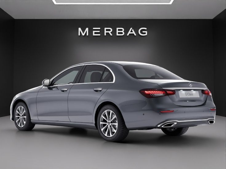 MERCEDES-BENZ E 200 4Matic Avantgarde 9G-Tronic-image-2