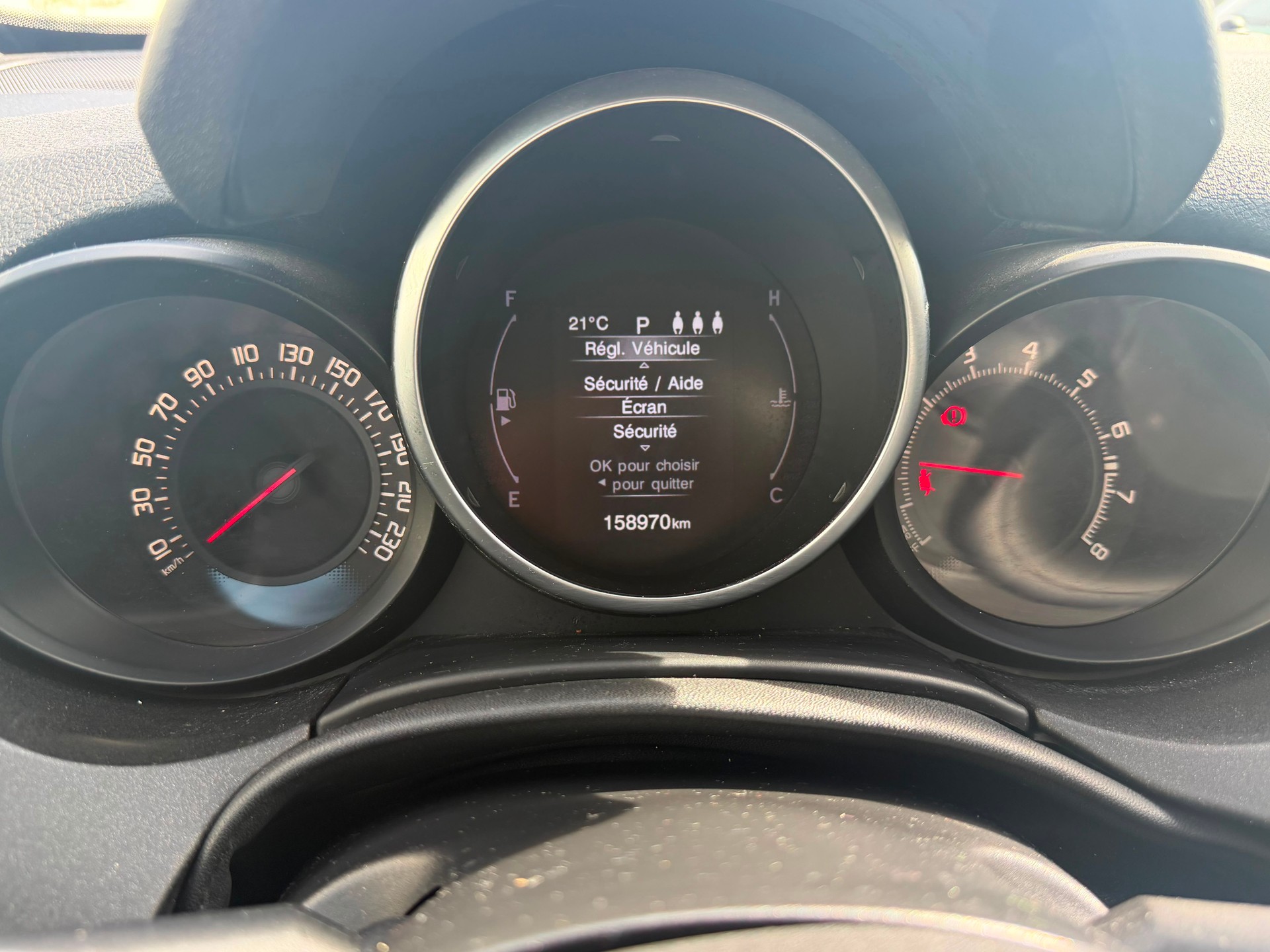 FIAT 500X 1.4T Lounge DCT-image-10