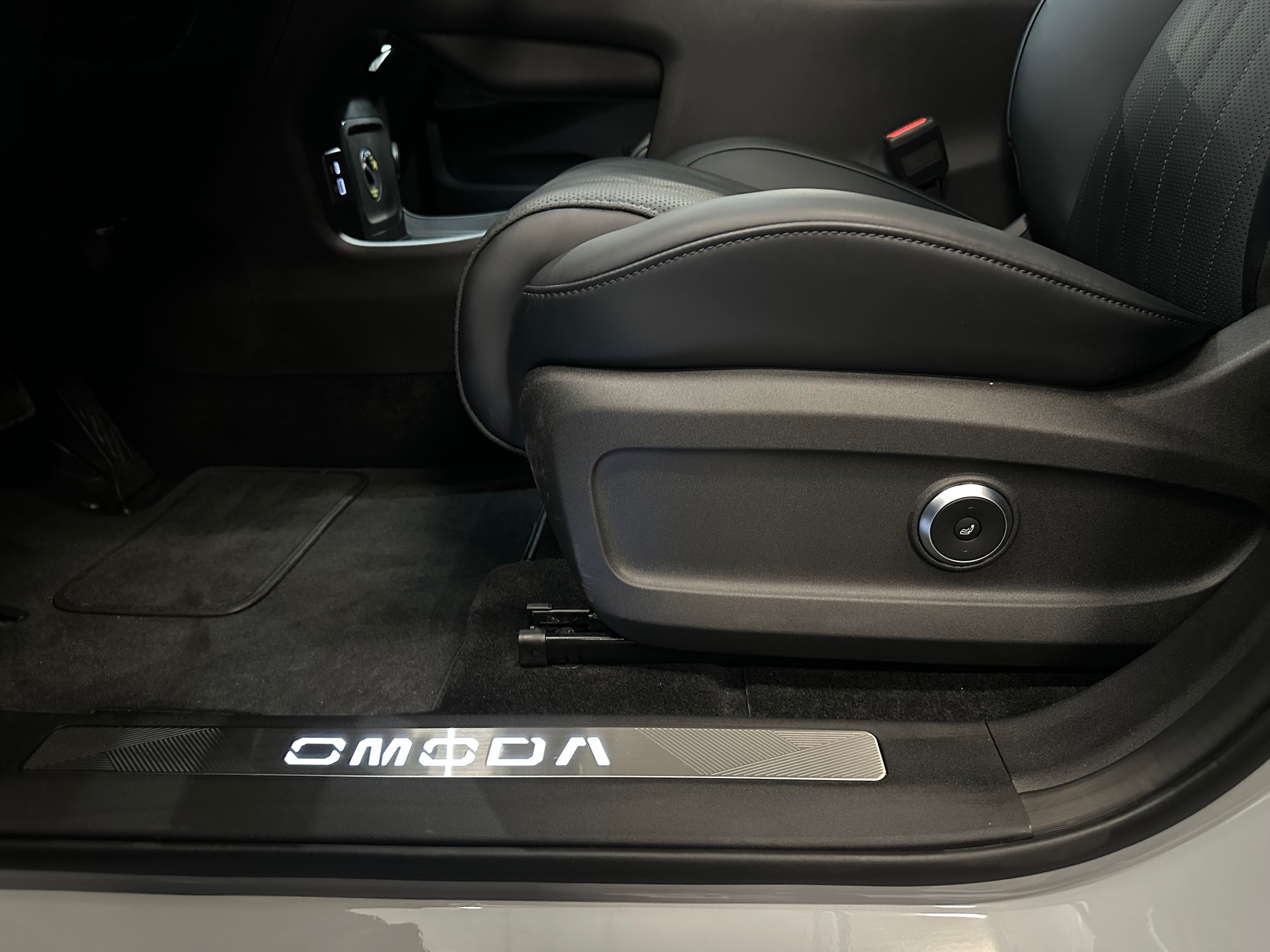OMODA 9 PHEV SHS Exclusive AWD-image-31